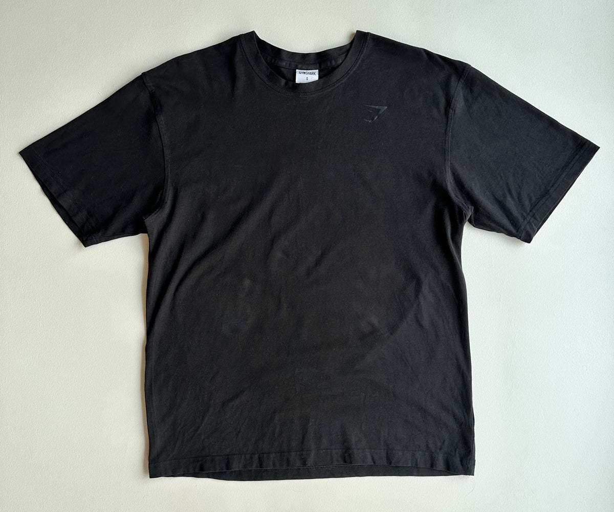 Crest T-Shirt in Black — preloved Gymshark