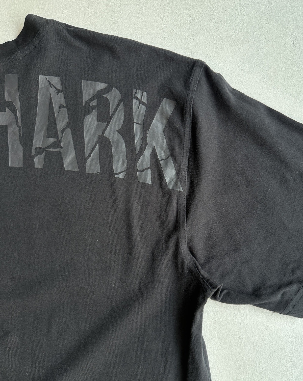 Crest T-Shirt in Black — preloved Gymshark