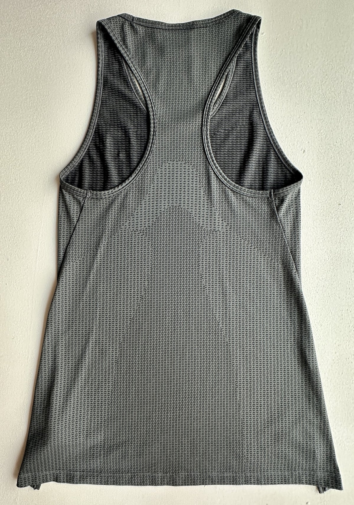 Vital Tank in Grey Marl — preloved Gymshark