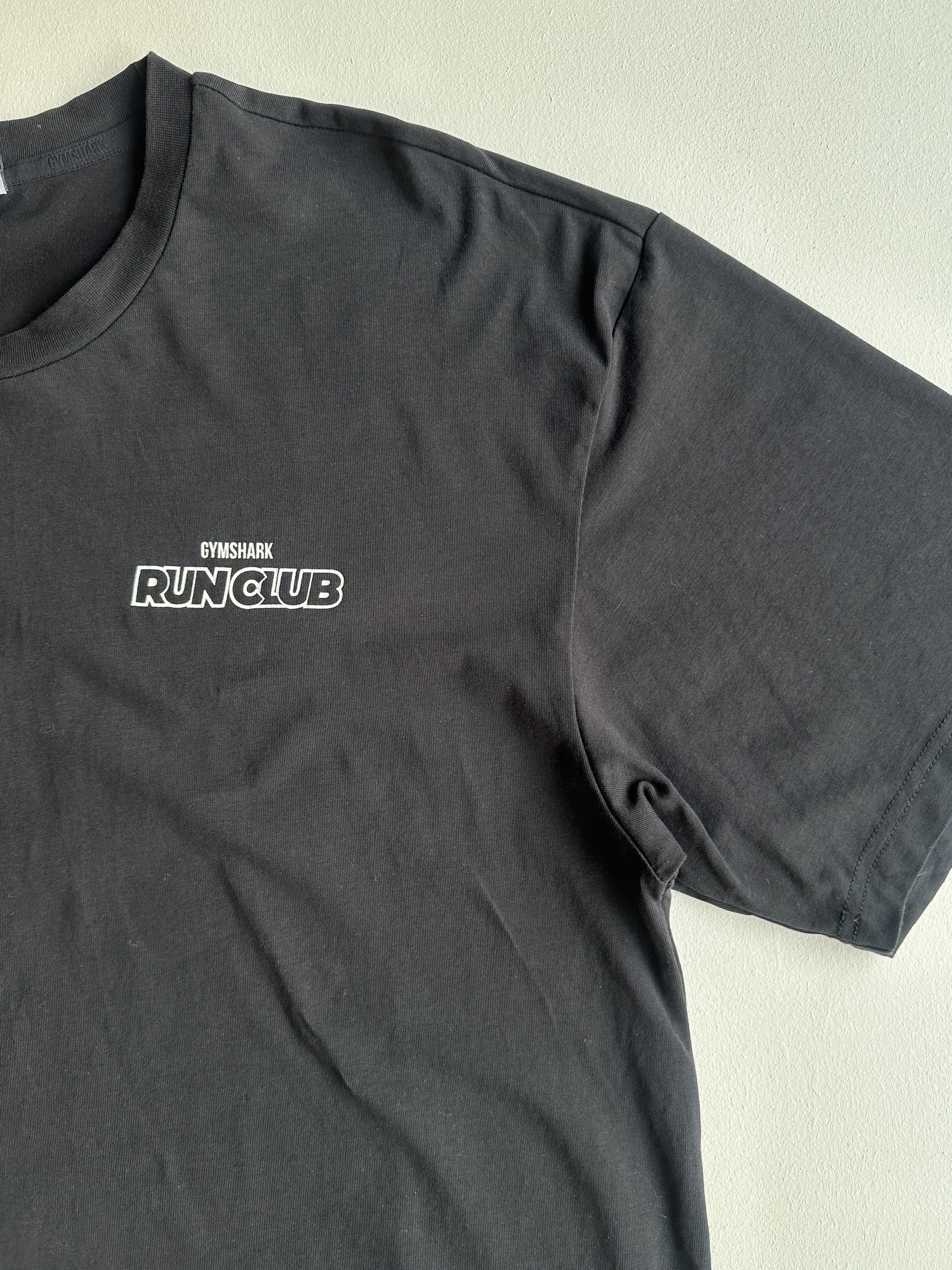 Gymshark Running Graphic T-Shirt in Black — preloved Gymshark