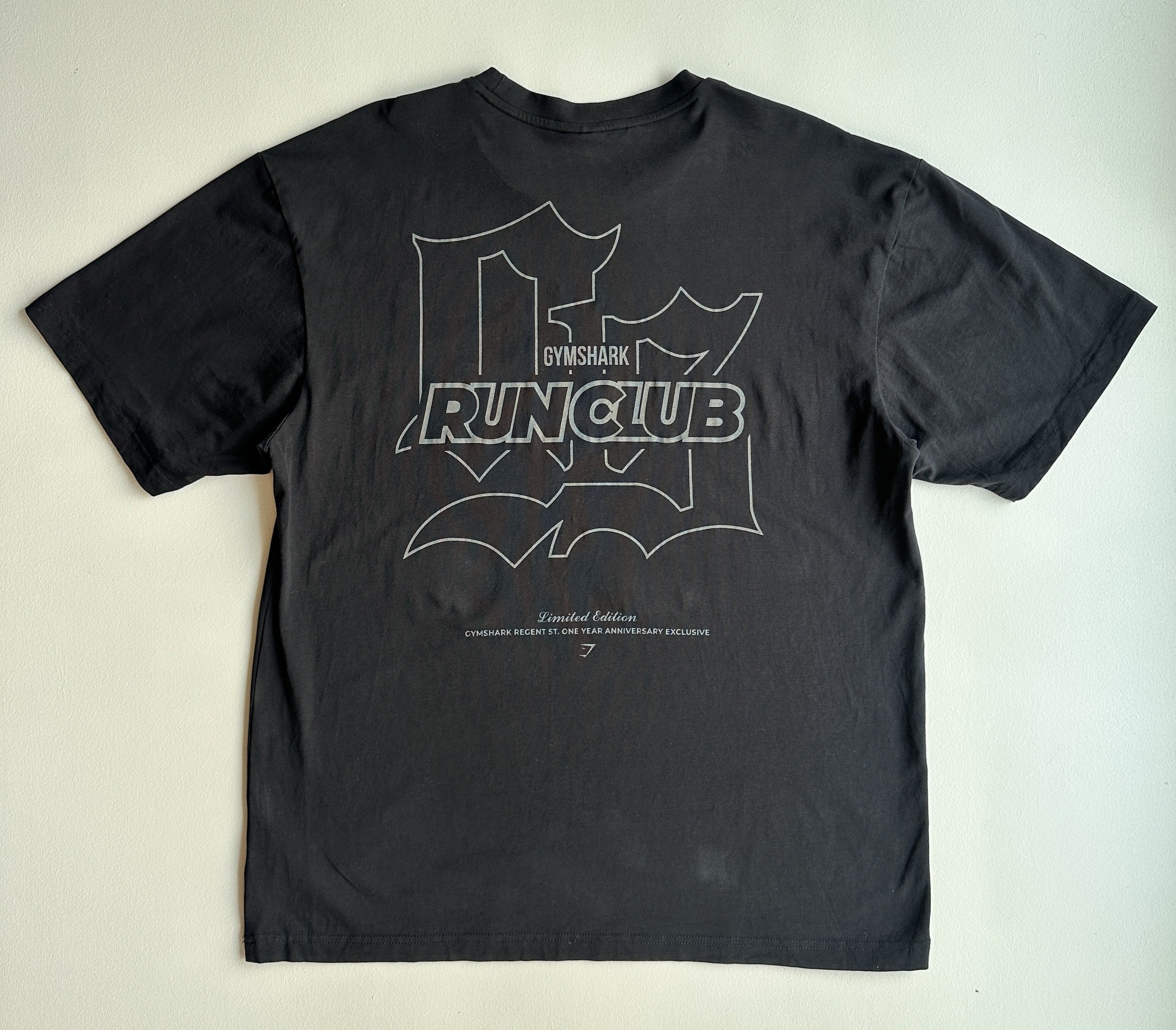 Gymshark Running Graphic T-Shirt in Black — preloved Gymshark