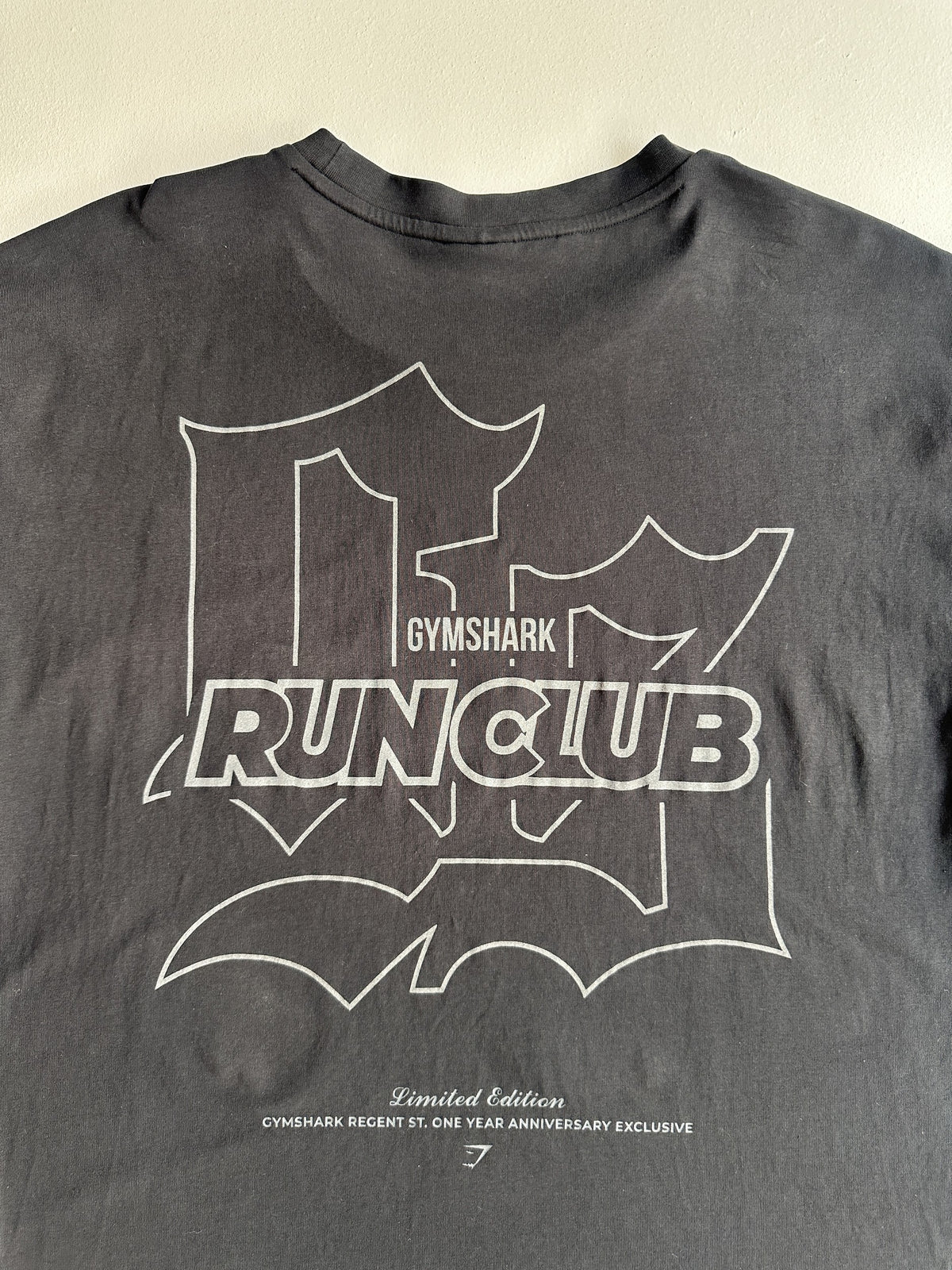 Gymshark Running Graphic T-Shirt in Black — preloved Gymshark