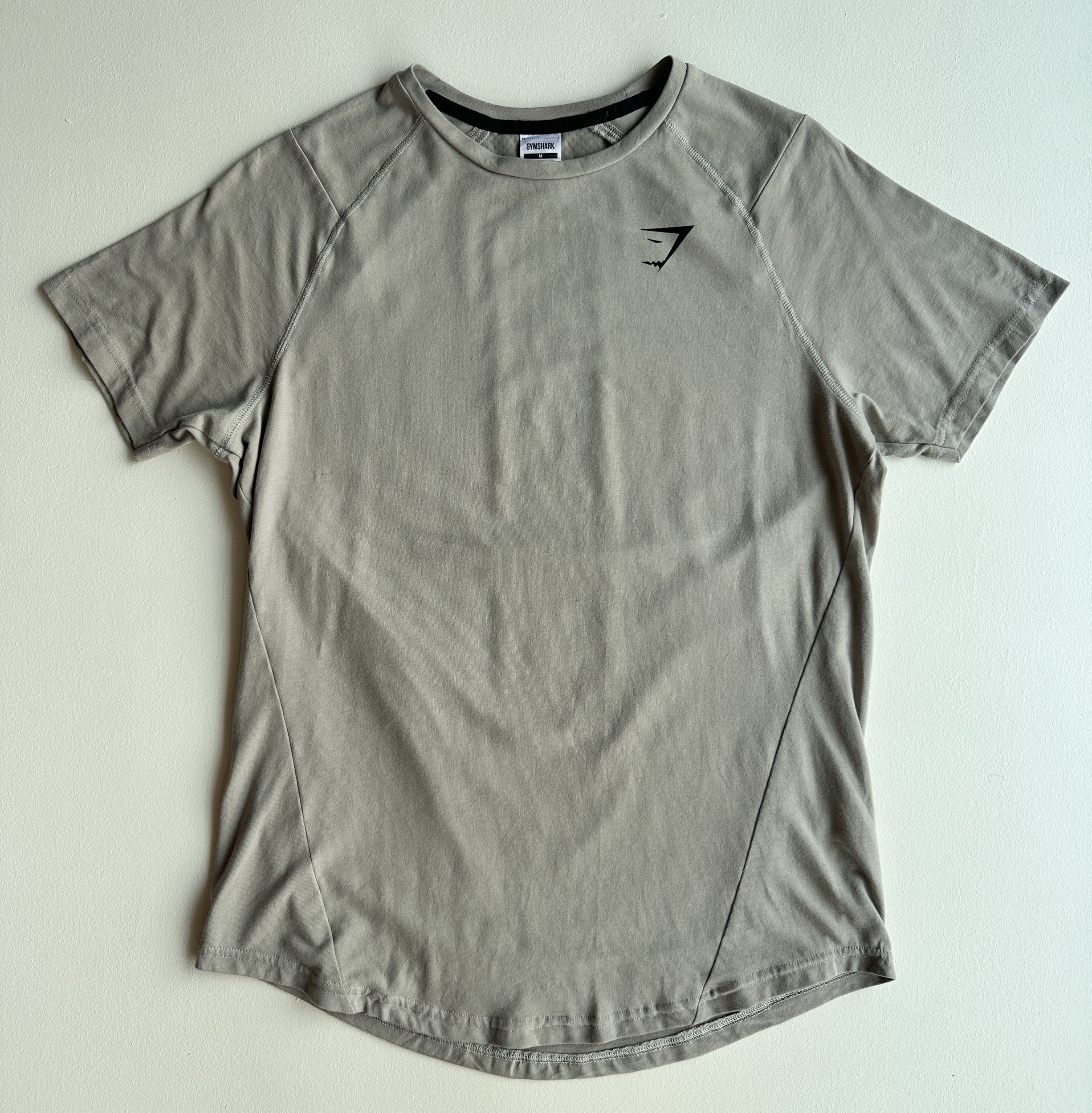 Apex Bold T-Shirt in Grey — preloved Gymshark