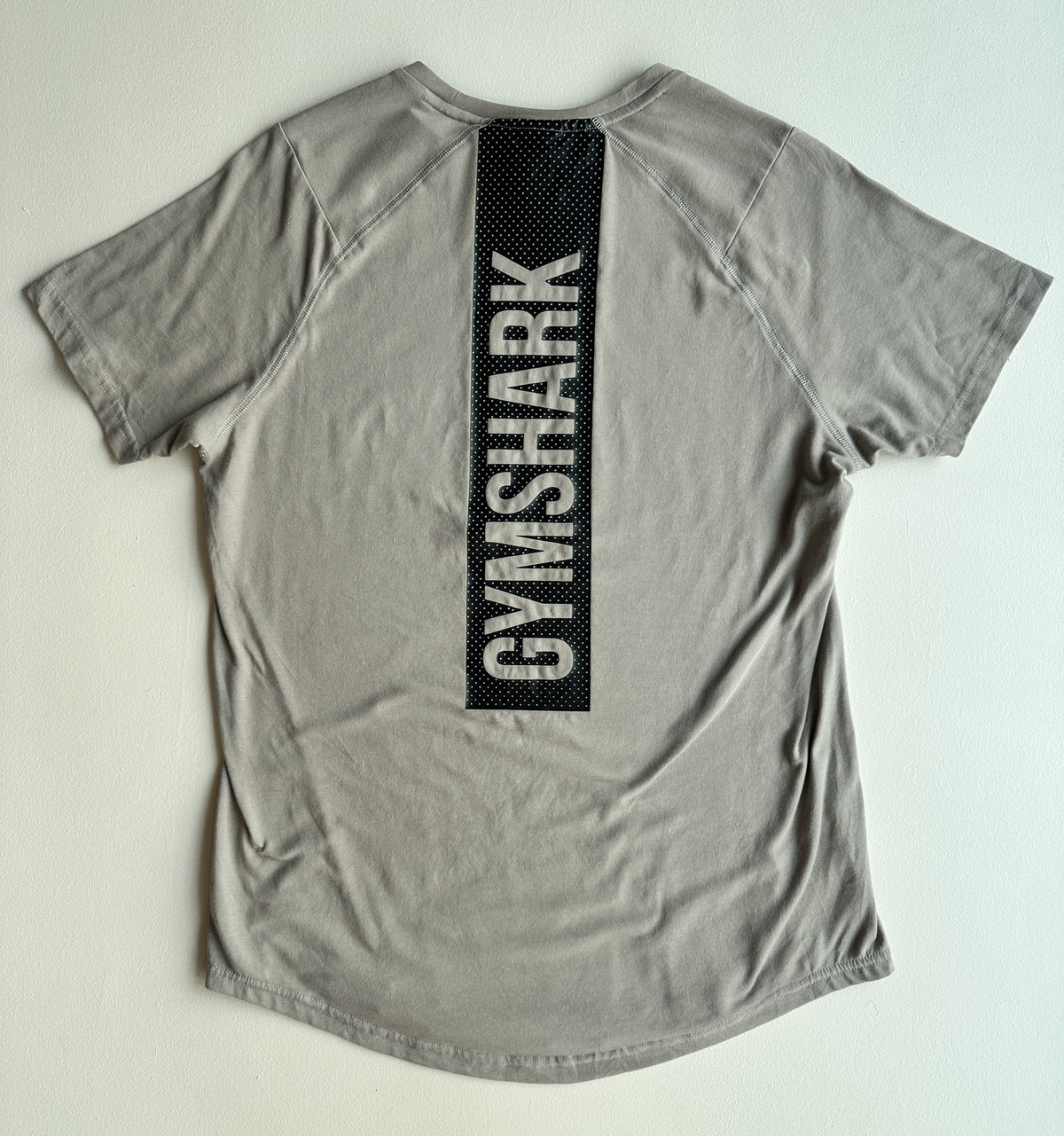 Apex Bold T-Shirt in Grey — preloved Gymshark