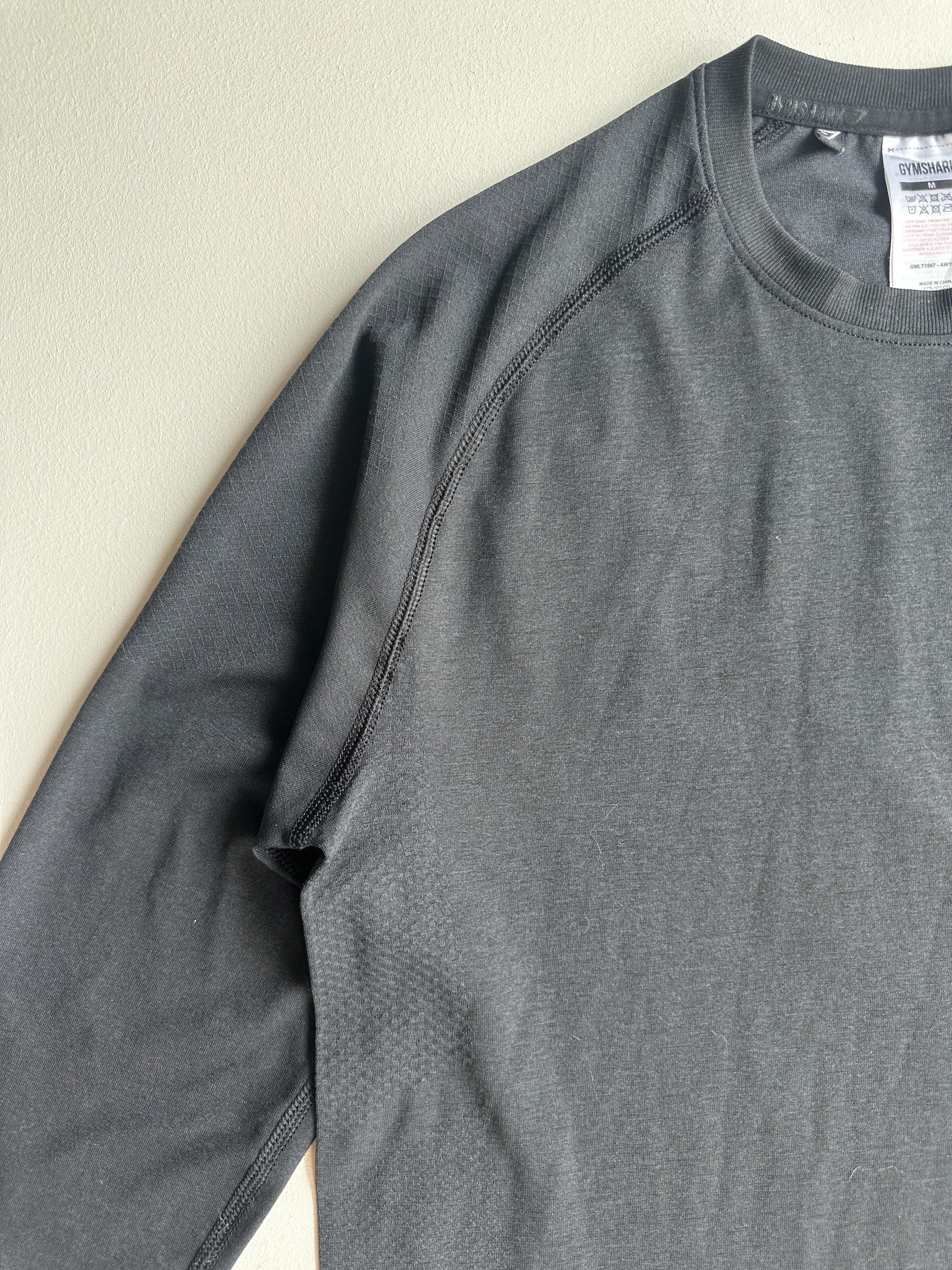 Arrival Long Sleeve T-Shirt in Black — preloved Gymshark