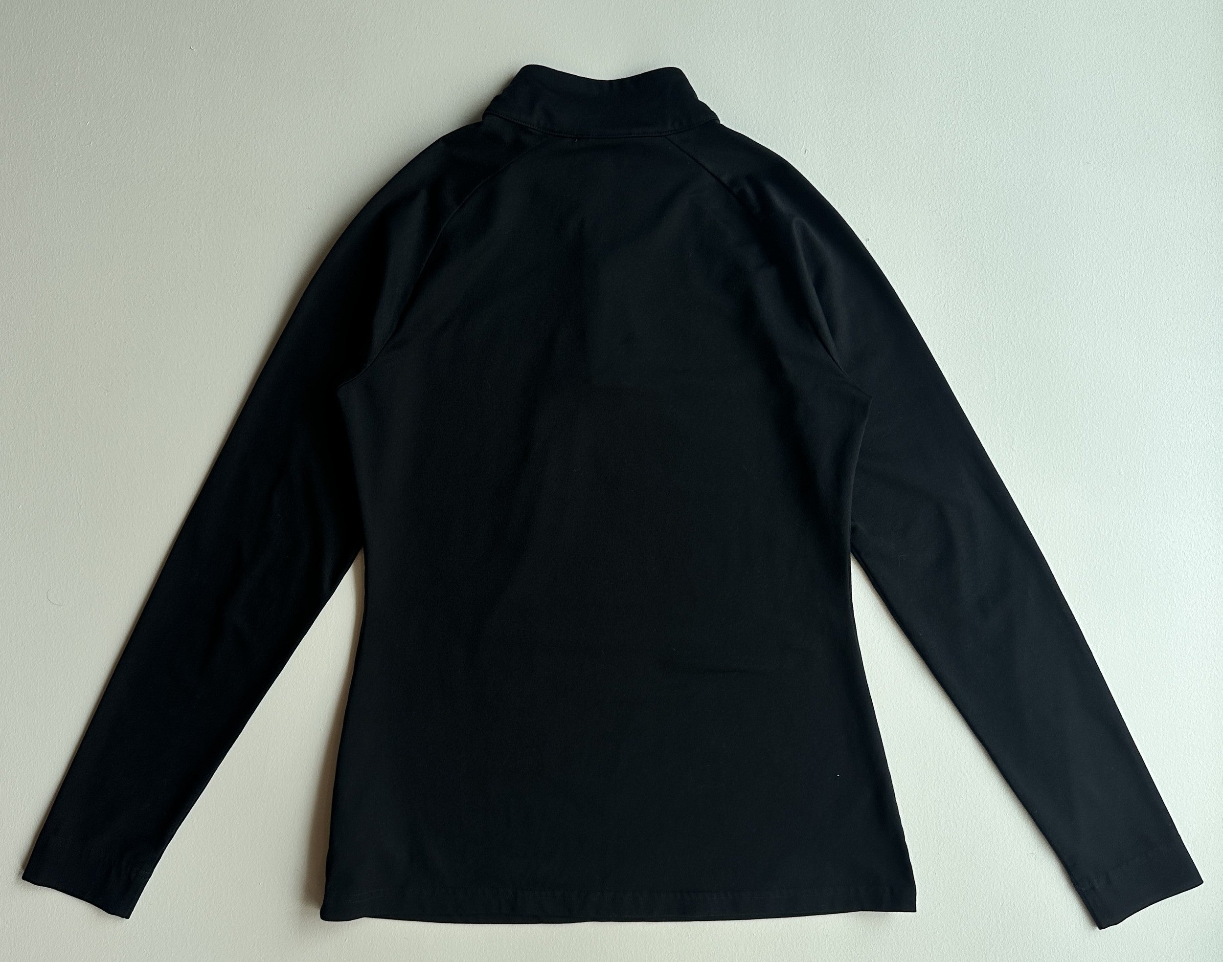 Arrival 1/4 Zip Pullover in Black — preloved Gymshark