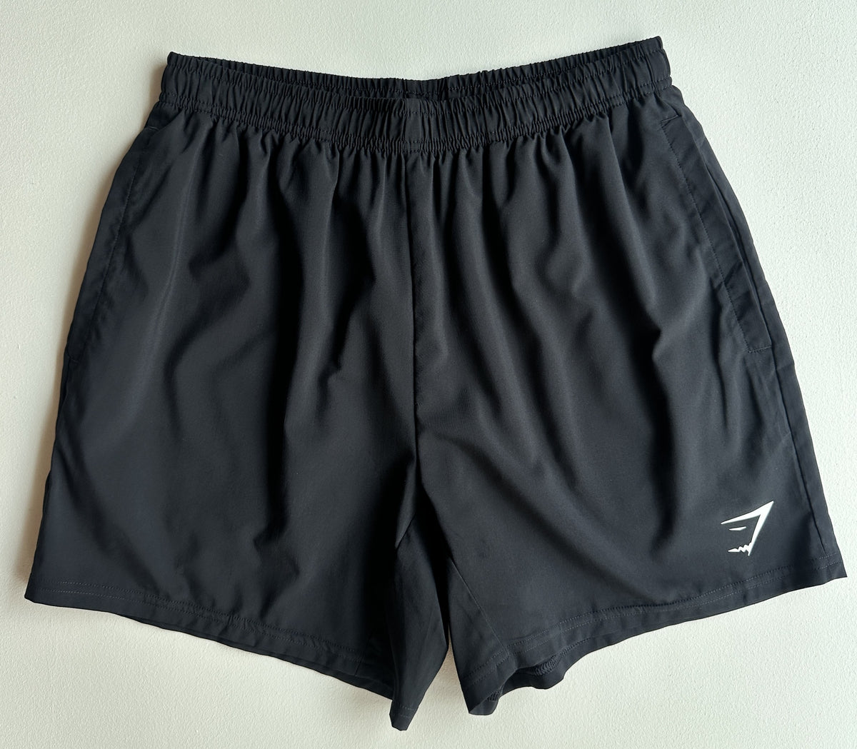 Arrival Shorts 5" in Black — preloved Gymshark