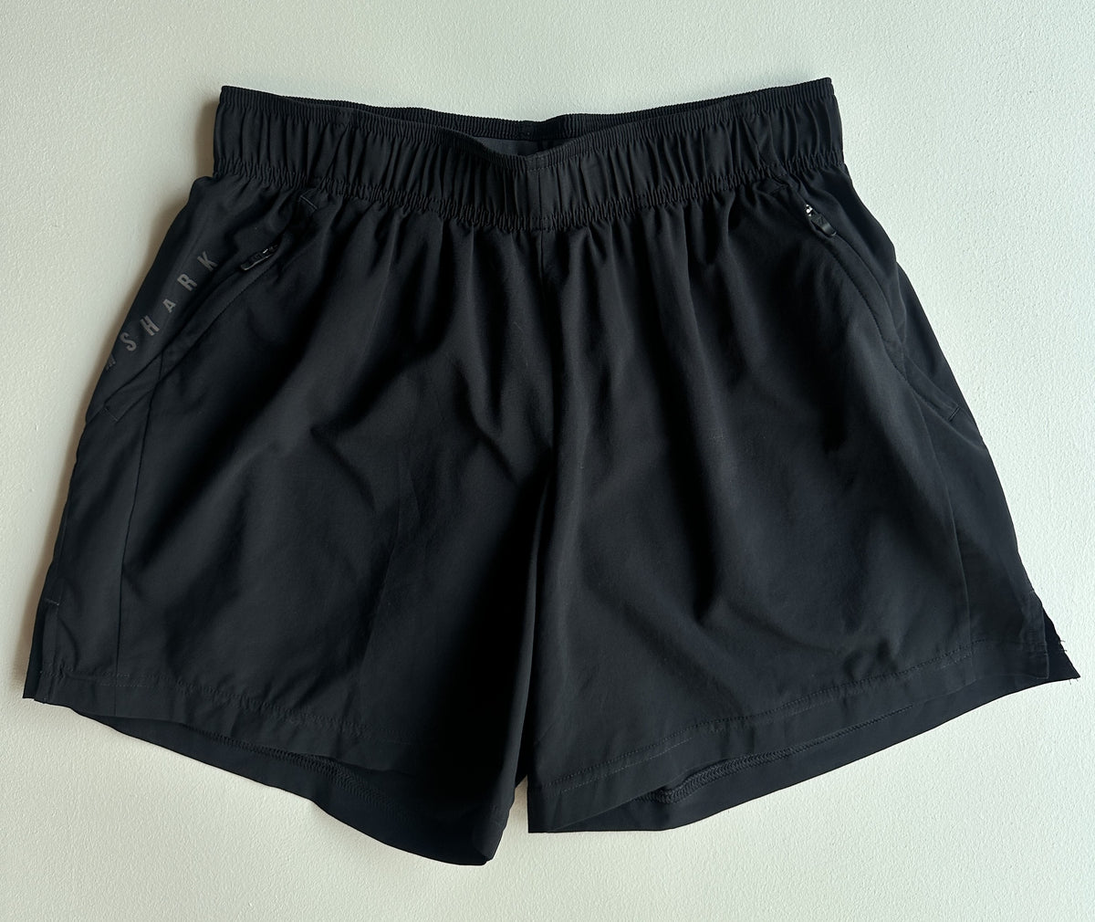 Sport 2 in 1 Shorts 5" in Black — preloved Gymshark