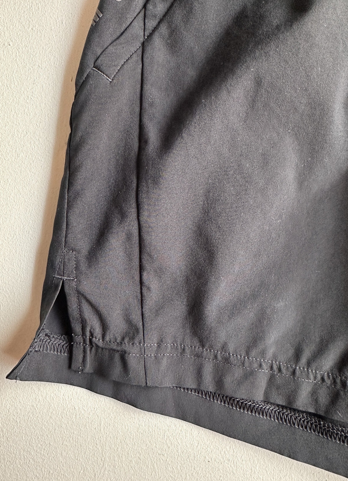 Sport 2 in 1 Shorts 5" in Black — preloved Gymshark