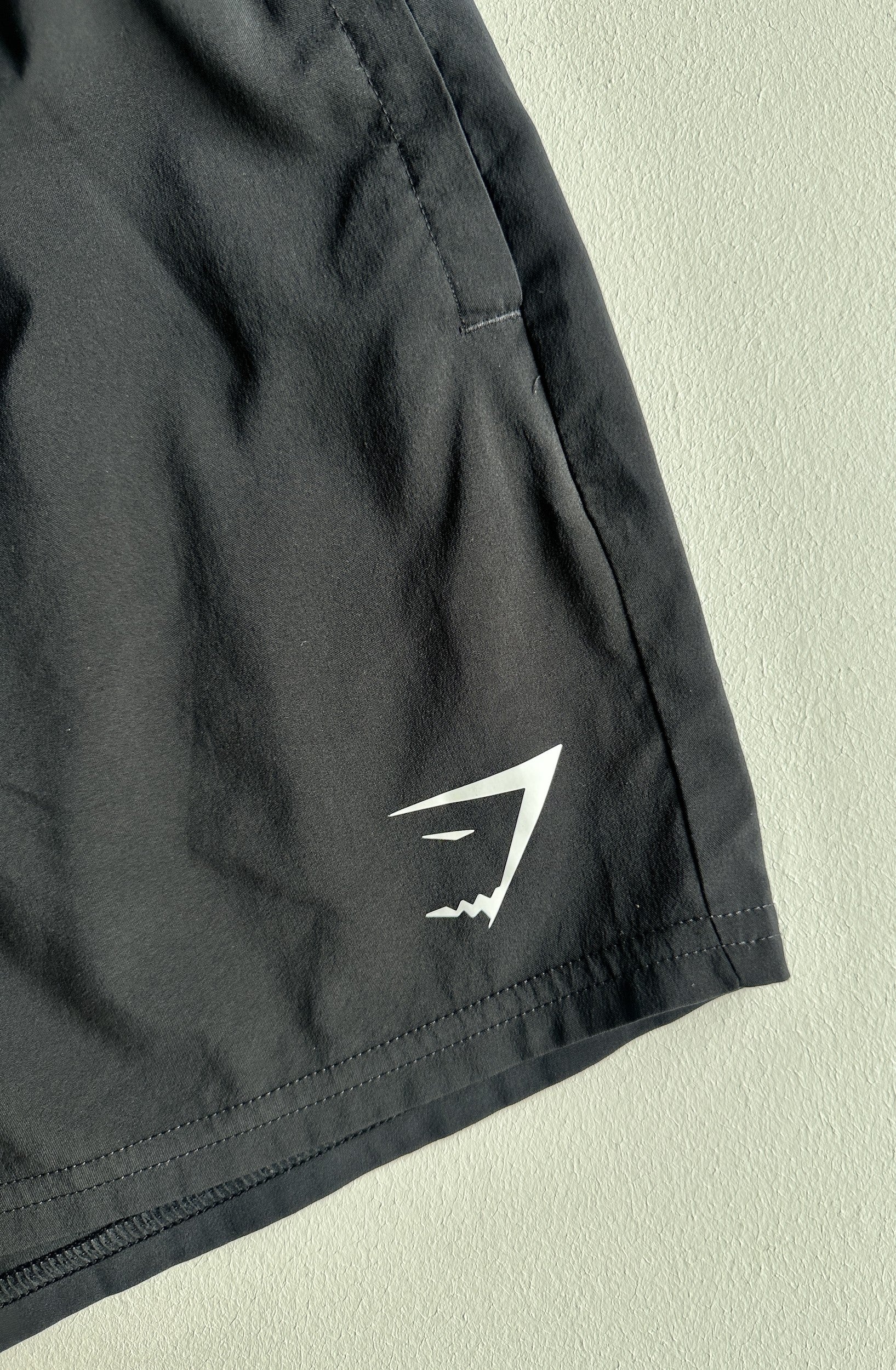 Train 5" Shorts in Black — preloved Gymshark
