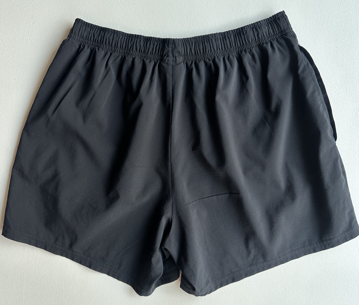 Train 5" Shorts in Black — preloved Gymshark