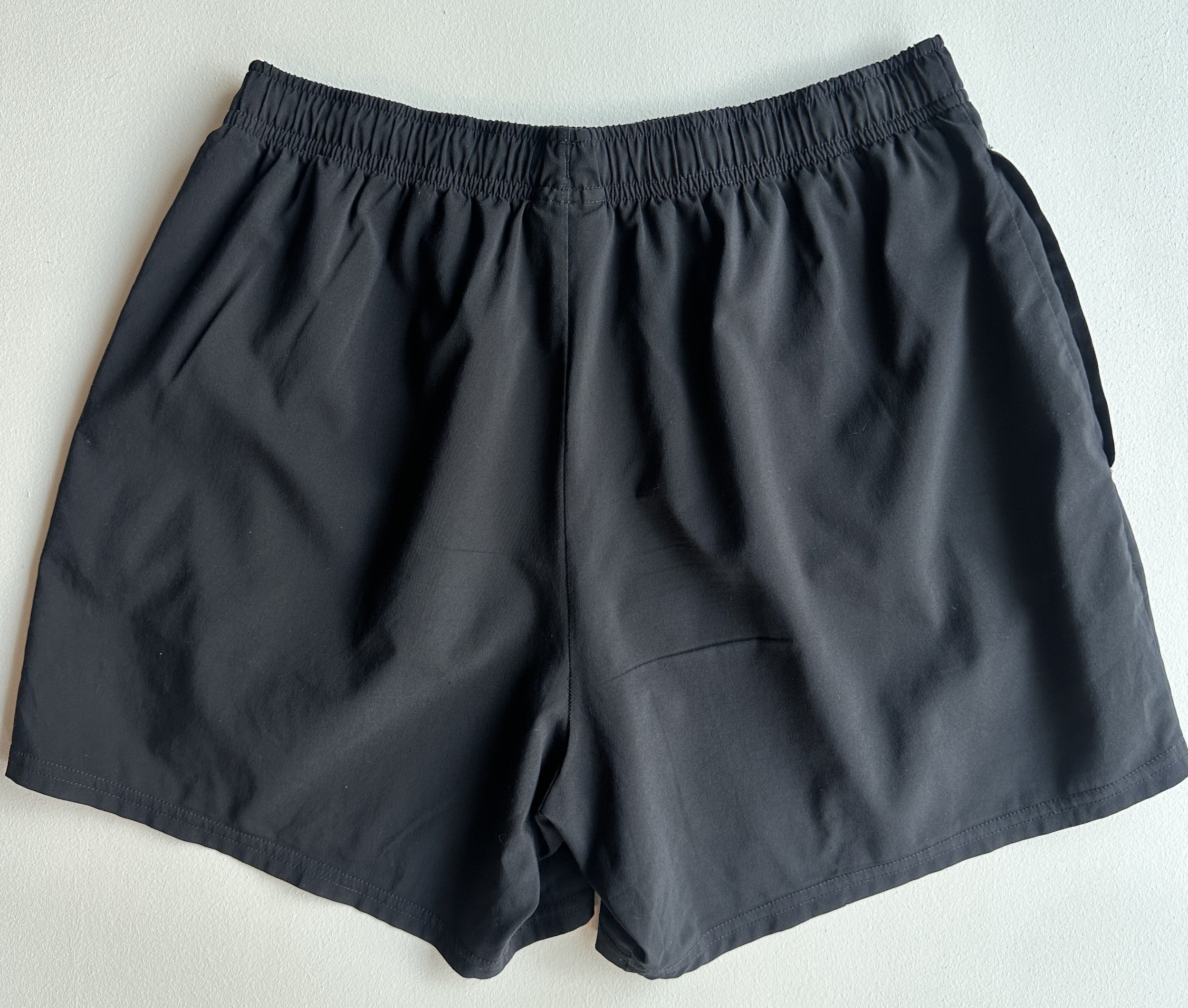 Train 5" Shorts in Black — preloved Gymshark