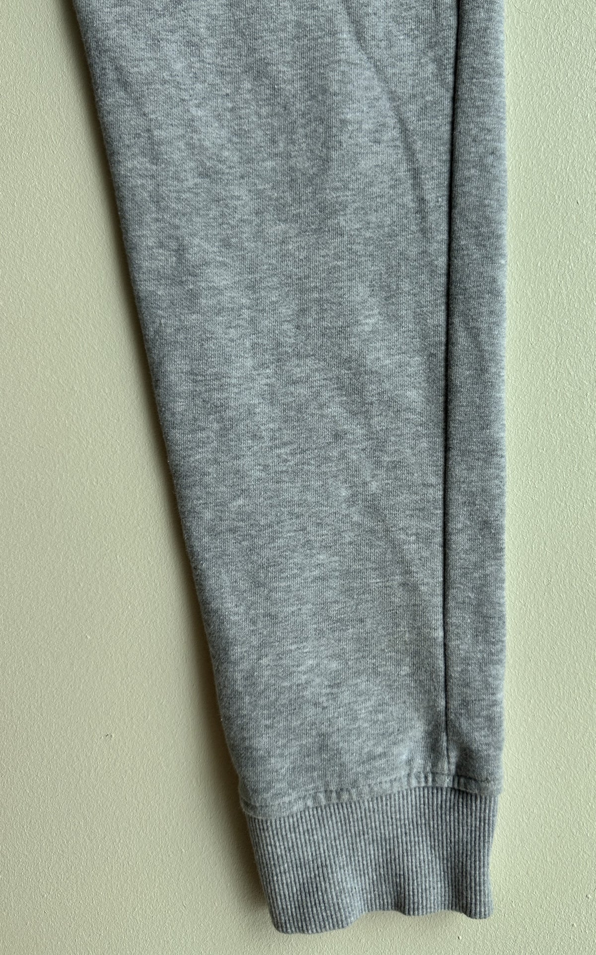 Crest Joggers in Light Grey Marl — preloved Gymshark