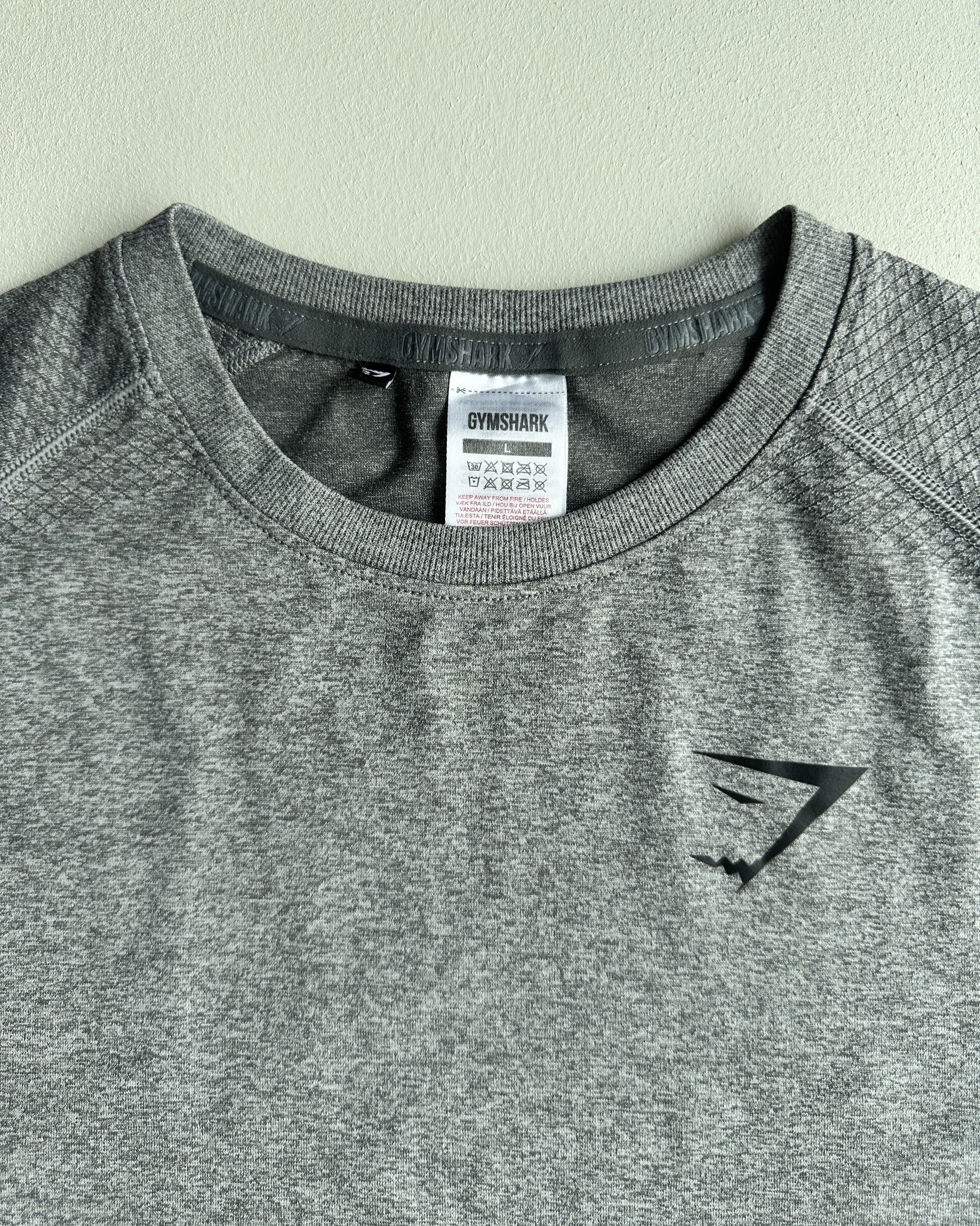 Vital Seamless T-Shirt in Smoke Grey — preloved Gymshark