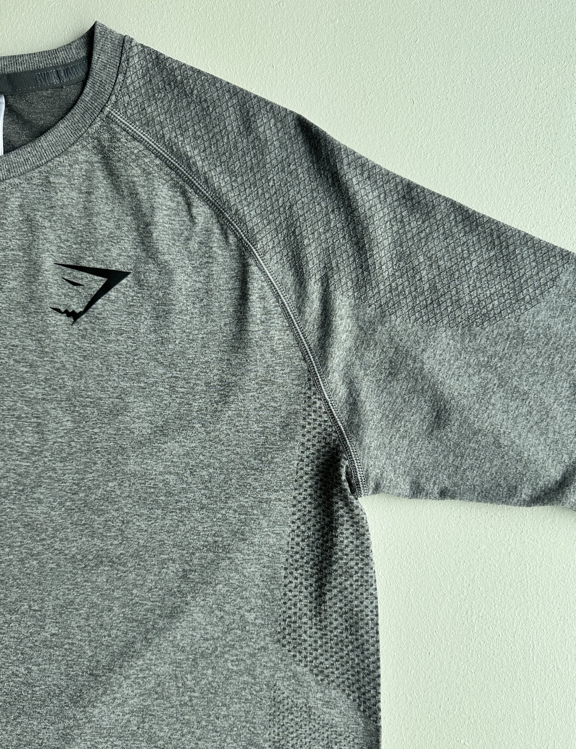 Vital Seamless T-Shirt in Smoke Grey — preloved Gymshark