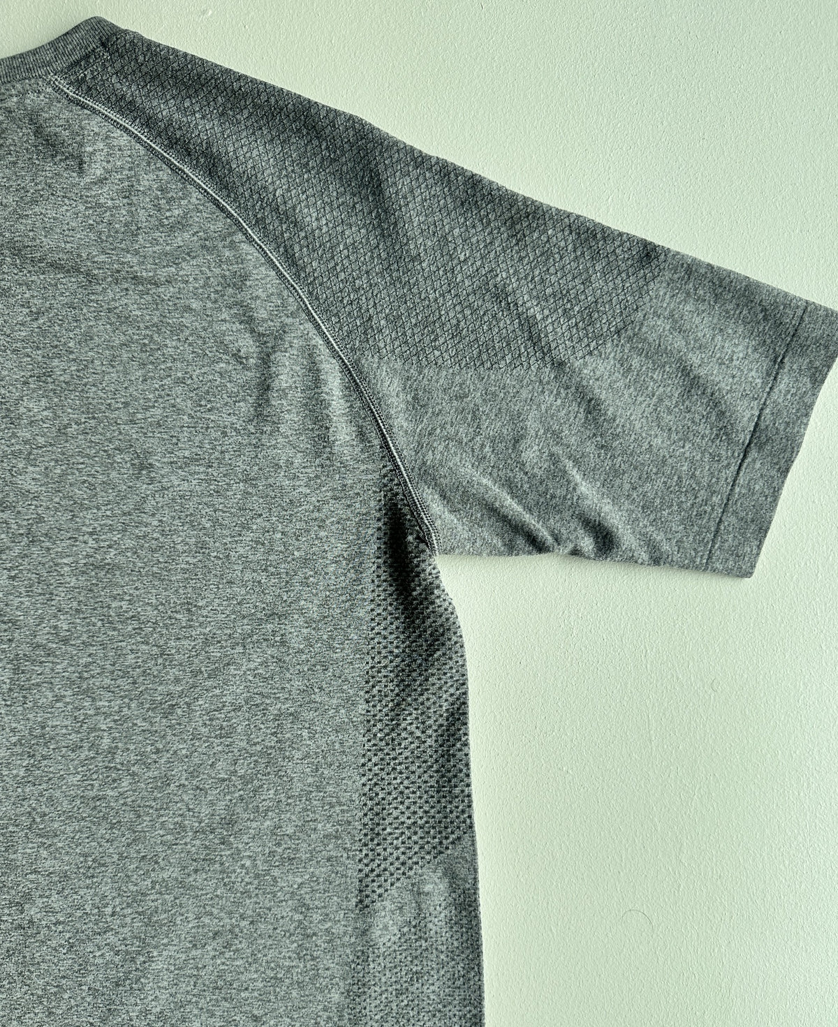 Vital Seamless T-Shirt in Smoke Grey — preloved Gymshark