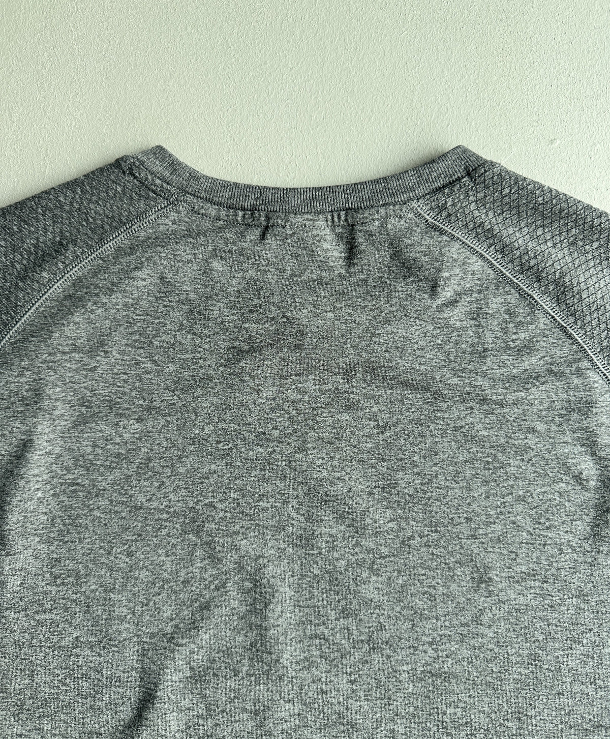 Vital Seamless T-Shirt in Smoke Grey — preloved Gymshark