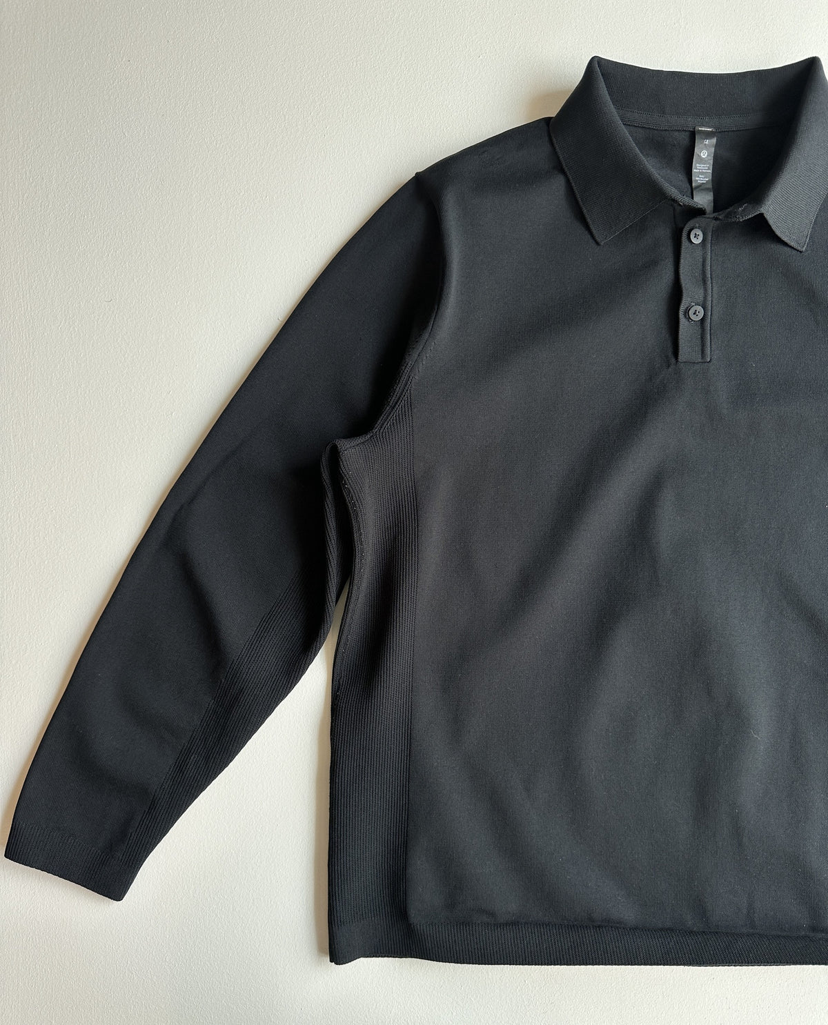 Men's Polo Shirt in Black — preloved Lululemon