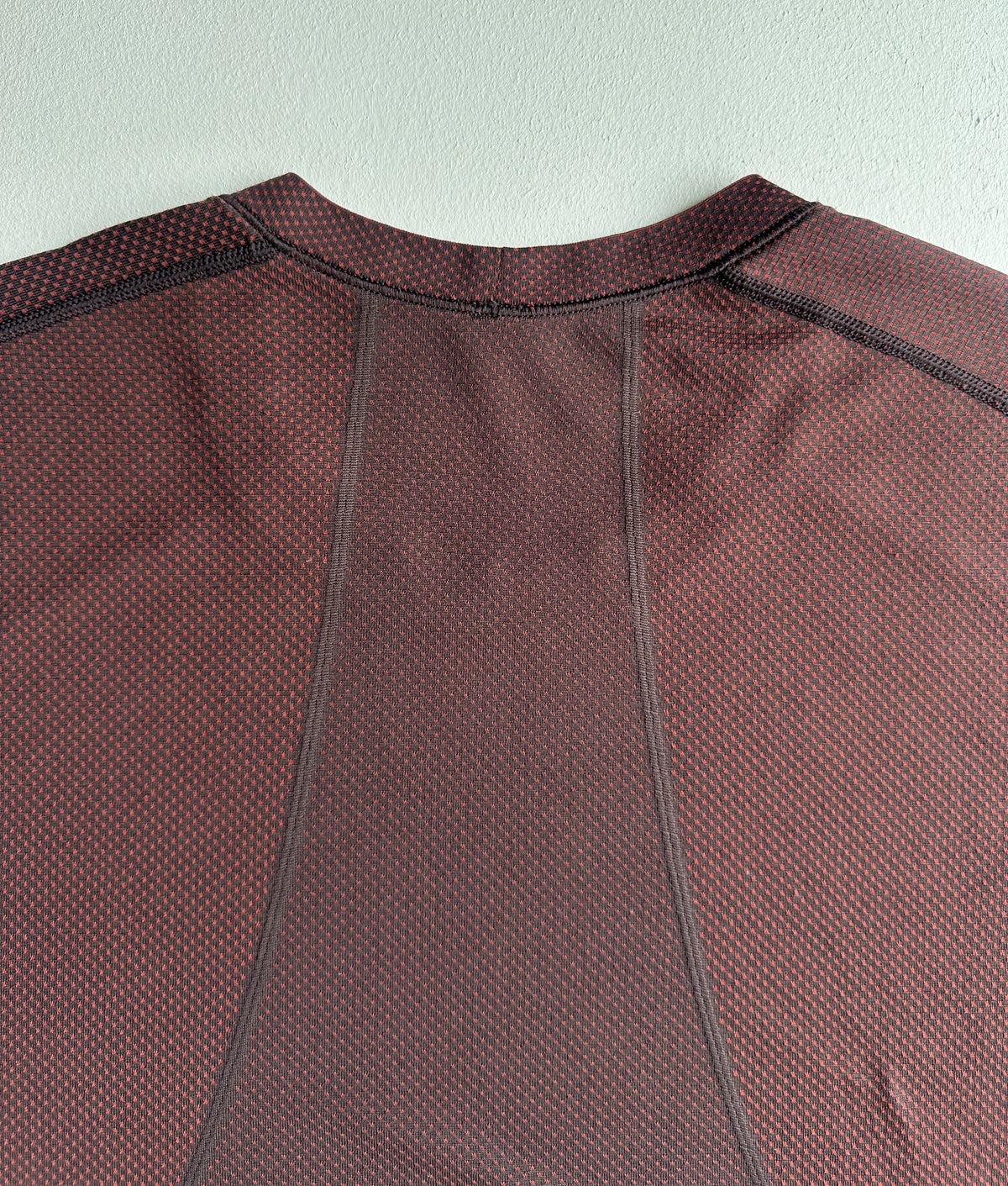 Metal Vent Tech Short Sleeve Shirt in Magma — preloved Lululemon