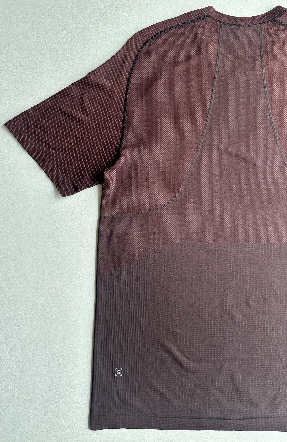 Metal Vent Tech Short Sleeve Shirt in Magma — preloved Lululemon