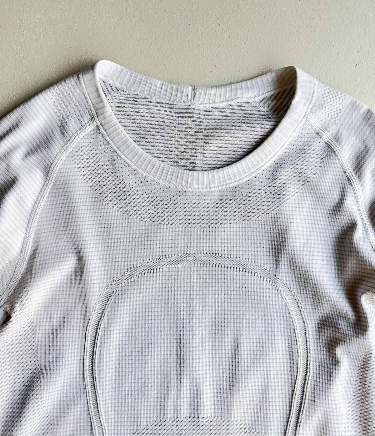Swiftly Tech Long-Sleeve Shirt in Heather White — preloved Lululemon