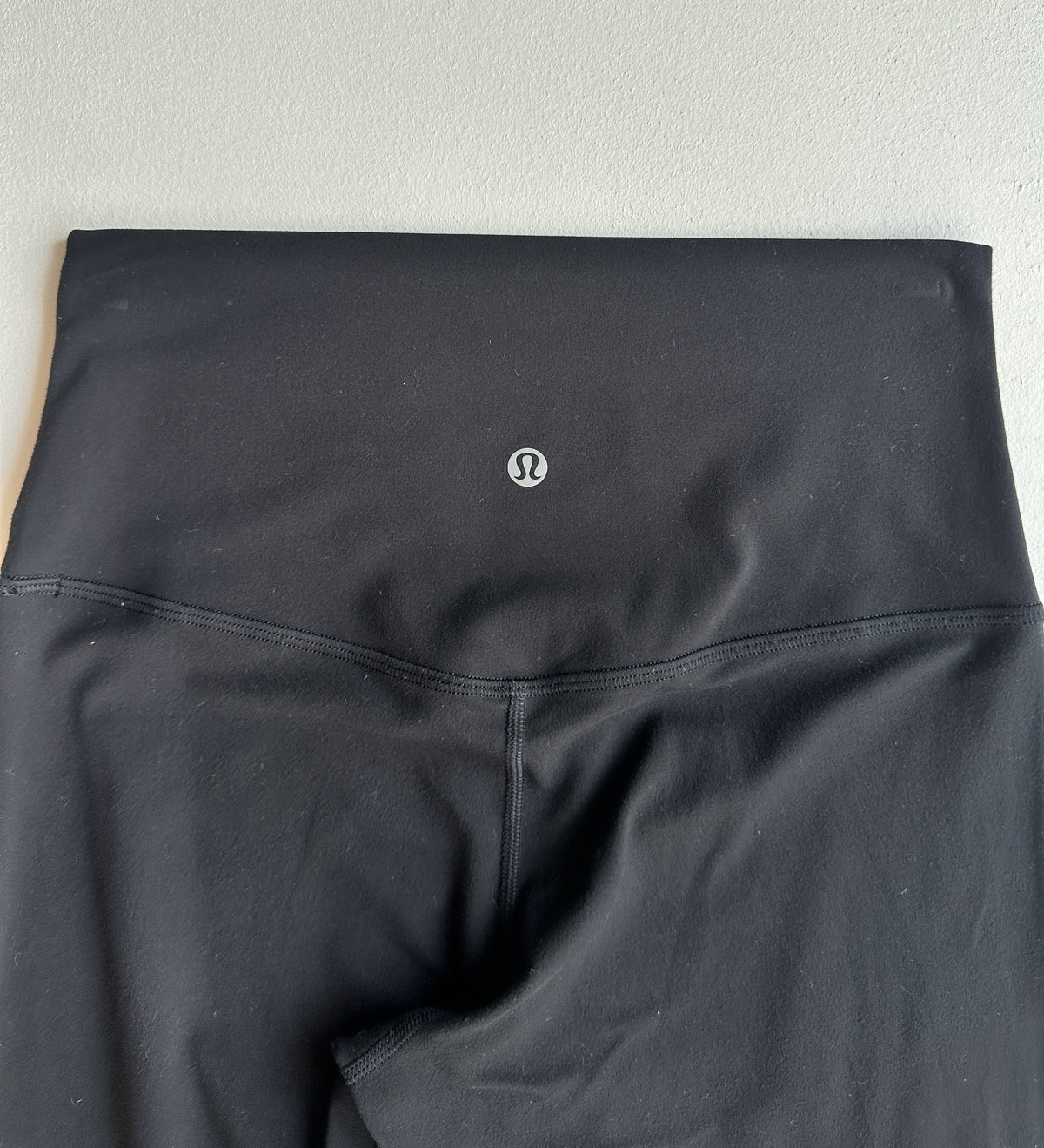Align Pants "25" in Black — preloved Lululemon