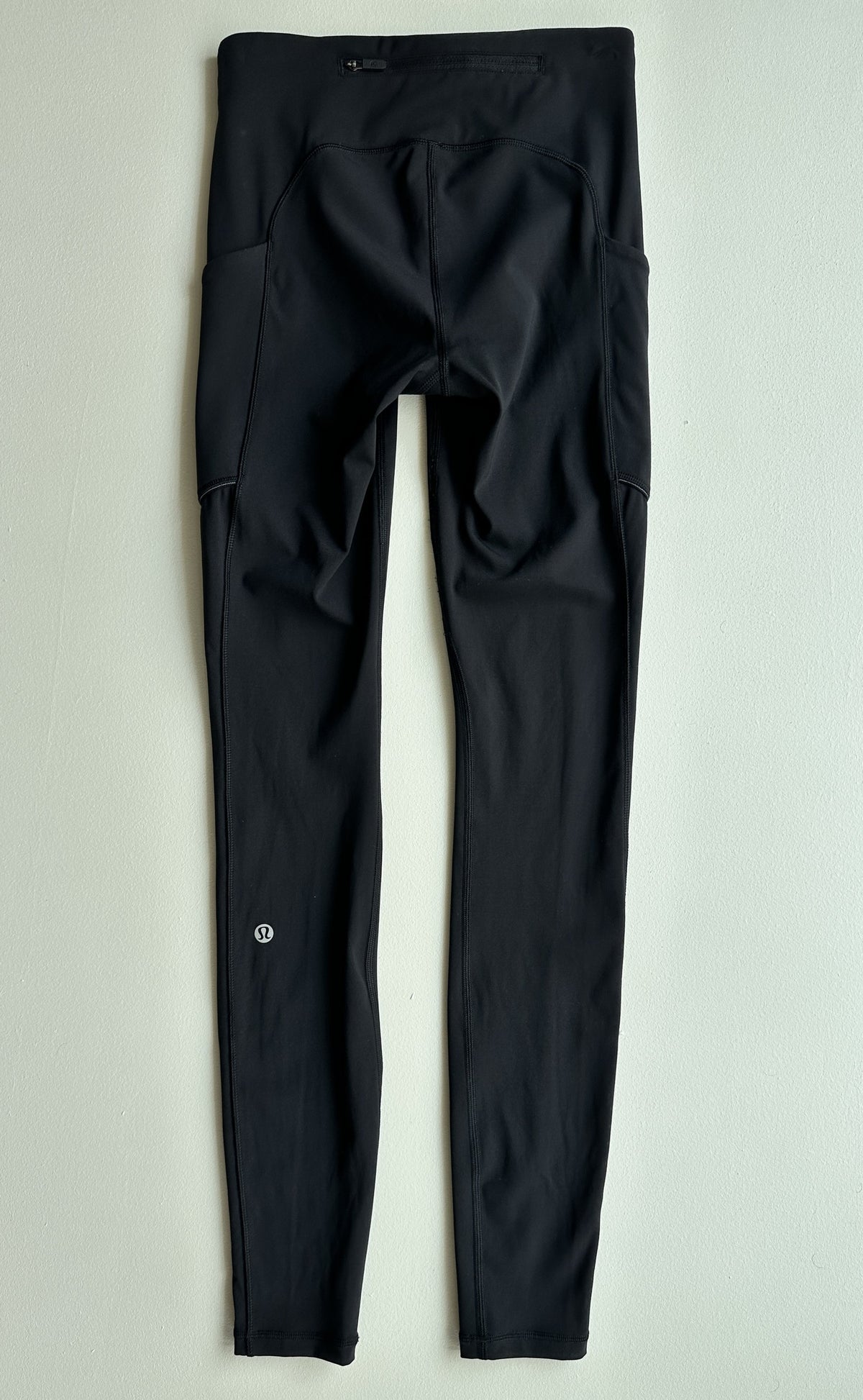 Speed up Tight "28" in Black — preloved Lululemon