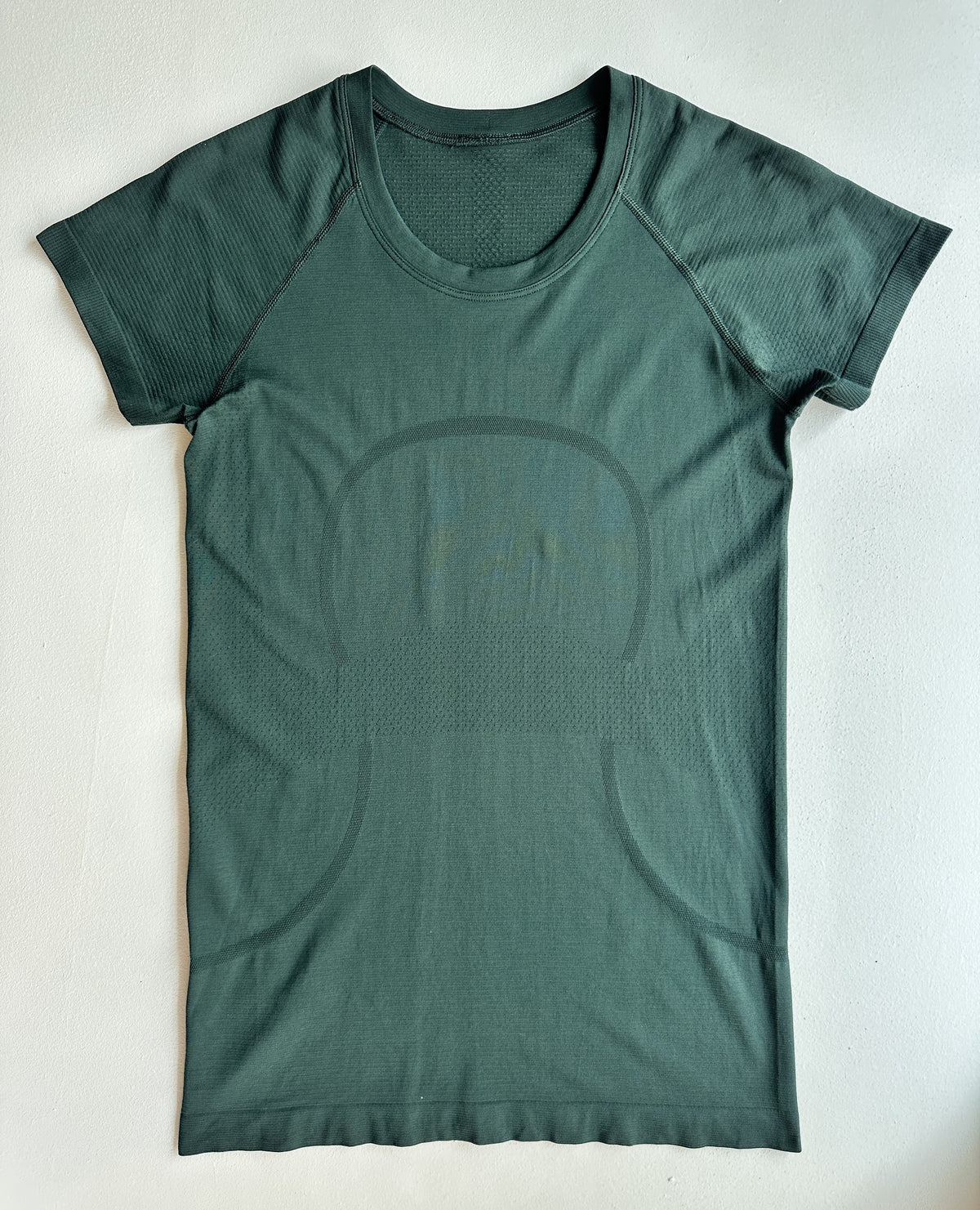 Swiftly Tech Short Sleeve Shirt in Everglade Green — preloved Lululemon