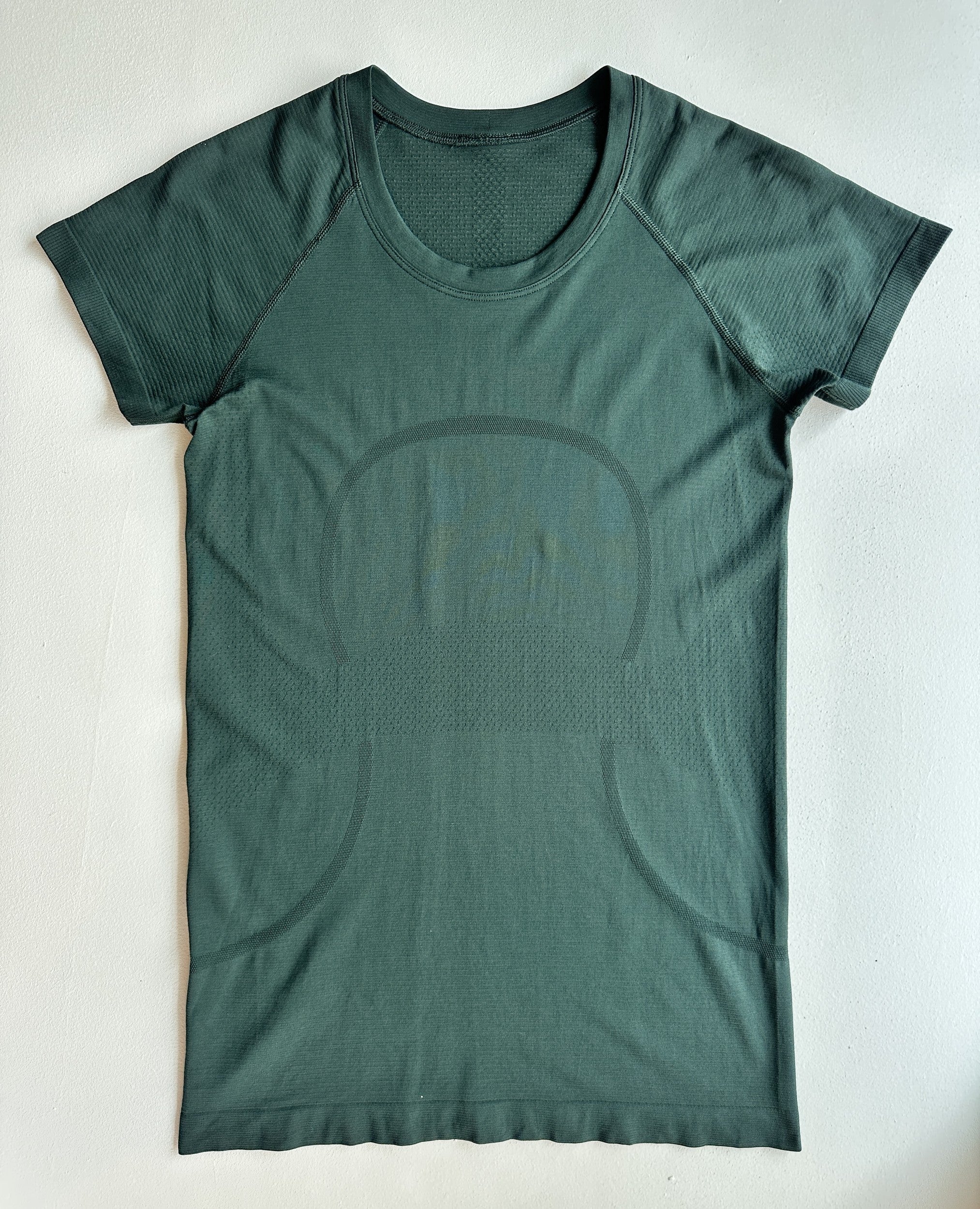 Swiftly Tech Short Sleeve Shirt in Everglade Green — preloved Lululemon