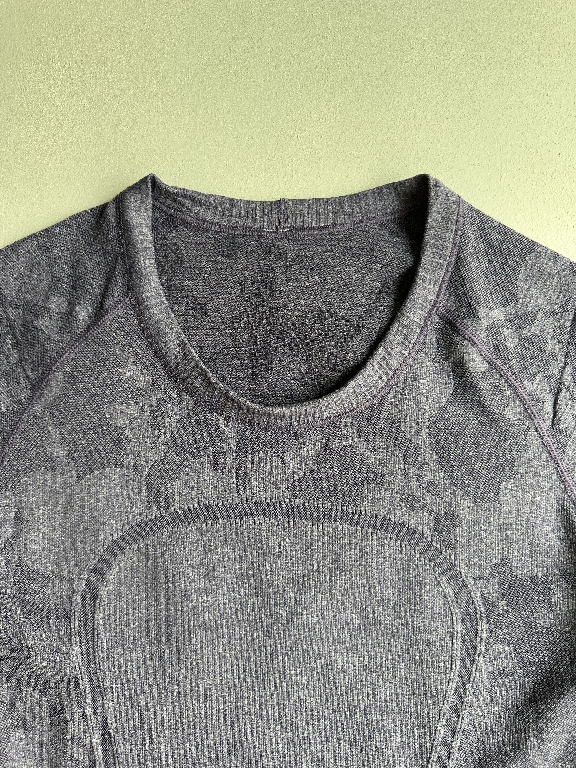 Swiftly Tech Short Sleeve Shirt in Concord Grape — preloved Lululemon
