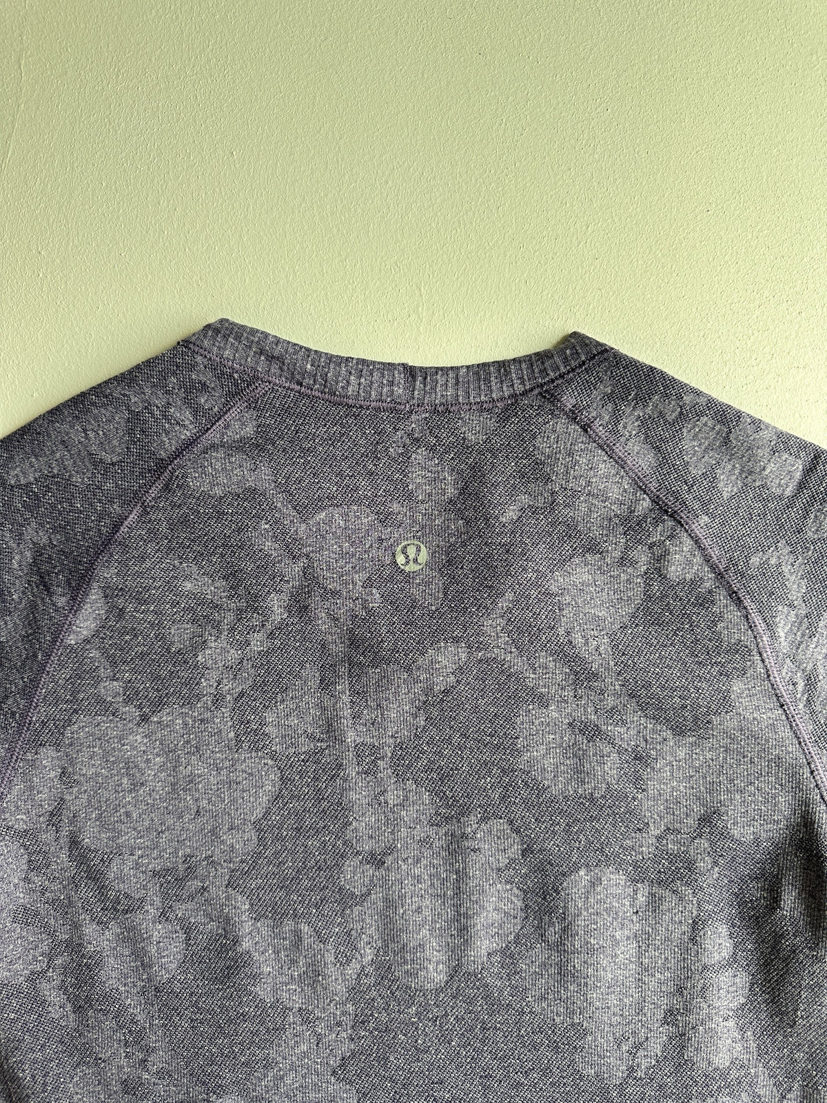 Swiftly Tech Short Sleeve Shirt in Concord Grape — preloved Lululemon