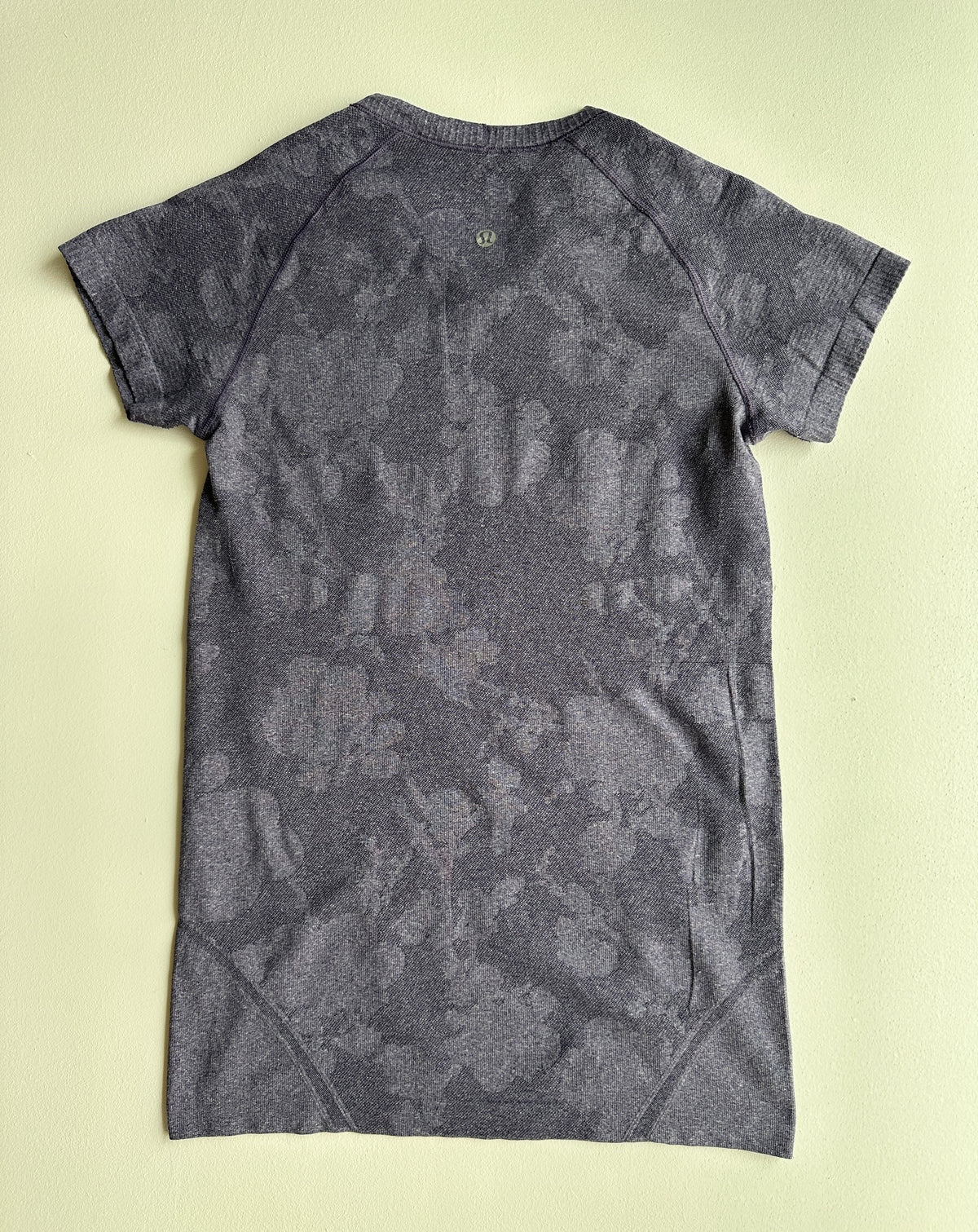 Swiftly Tech Short Sleeve Shirt in Concord Grape — preloved Lululemon