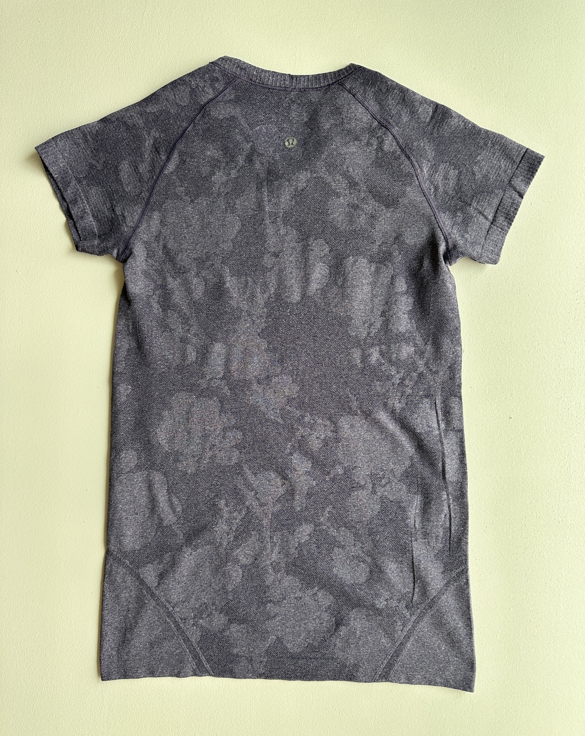 Swiftly Tech Short Sleeve Shirt in Concord Grape — preloved Lululemon