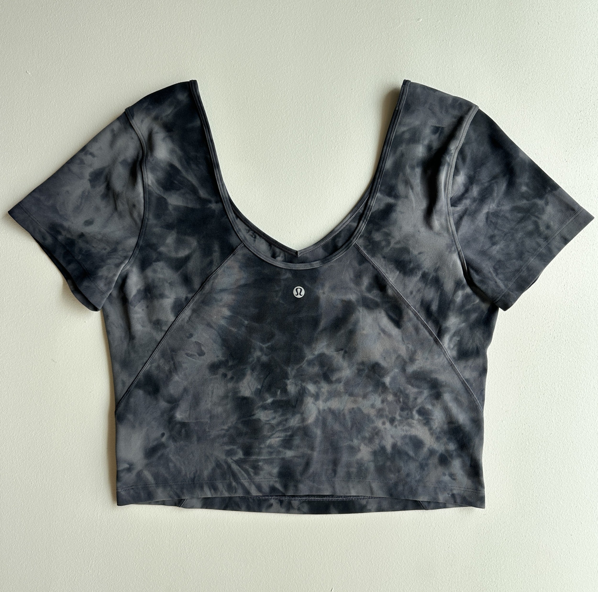 Align T-Shirt in Diamond Dye Graphite — preloved Lululemon