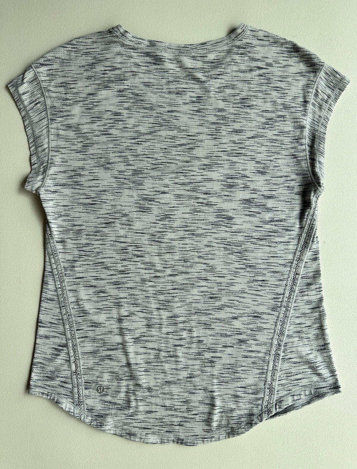 Another Mile Short Sleeve Shirt in Tiger Space Dye Black White — preloved Lululemon