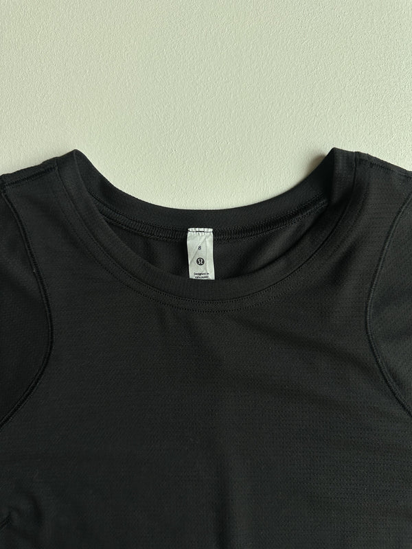 Lightweight Cinched Hem T-Shirt in Black — preloved Lululemon