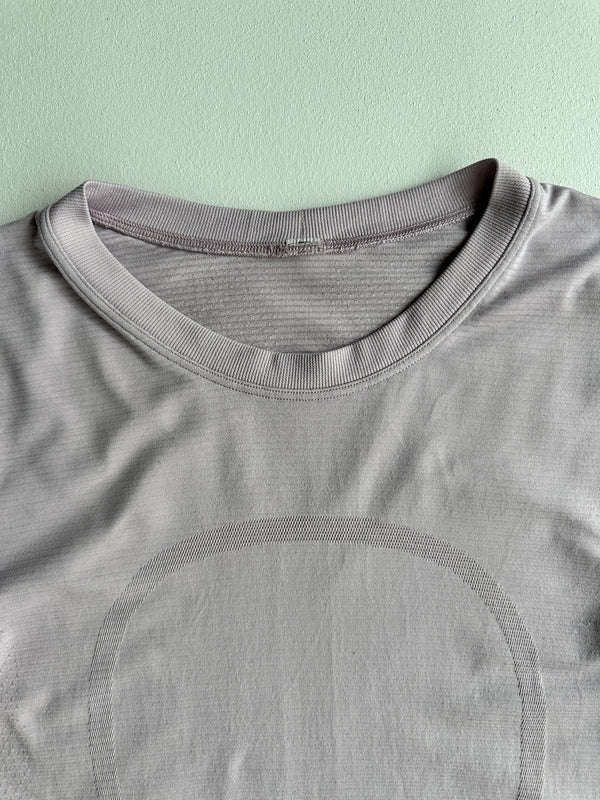 Swiftly Tech Long Sleeve Shirt in Lotus Lavender — preloved Lululemon