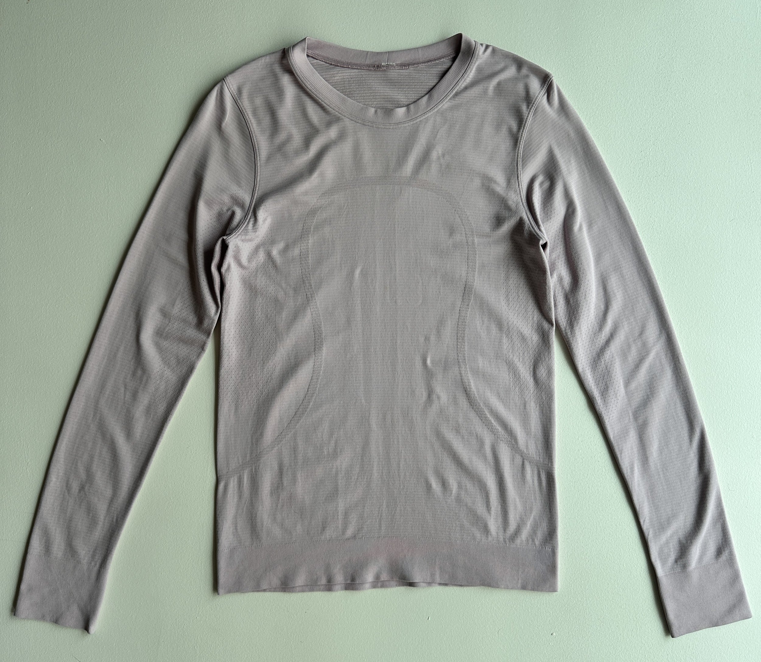 Swiftly Tech Long Sleeve Shirt in Lotus Lavender — preloved Lululemon