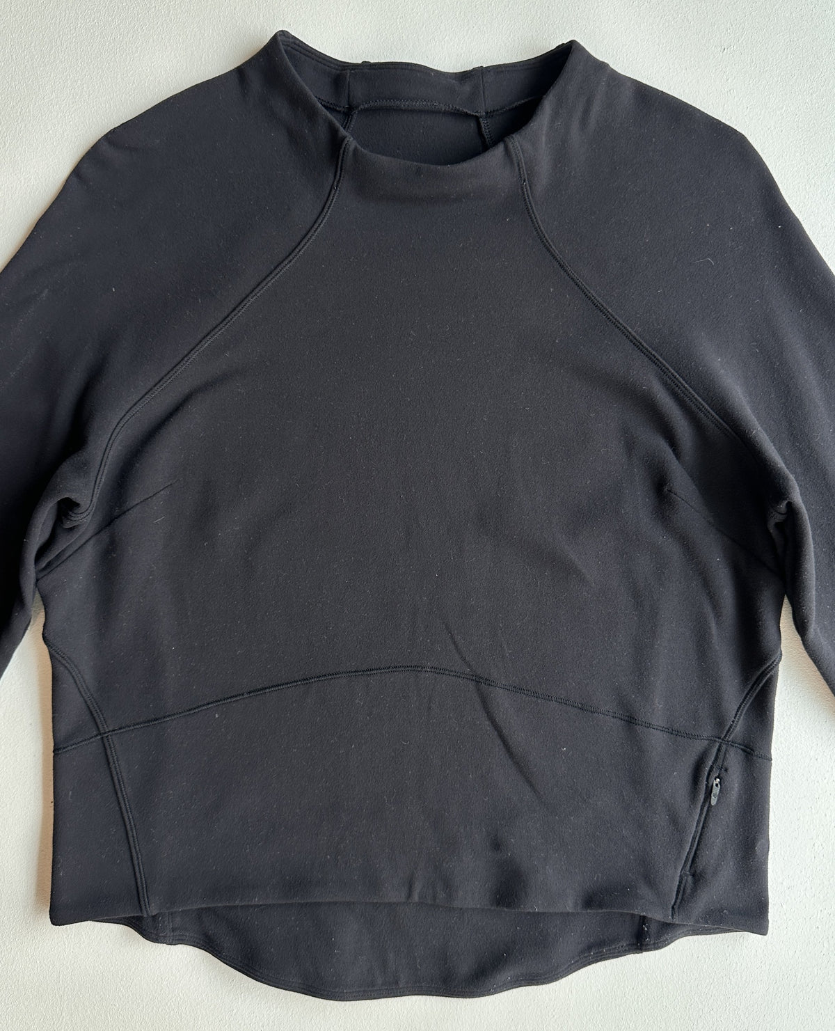 Cropped Running Sweatshirt Extra Insulation in Black — preloved Lululemon
