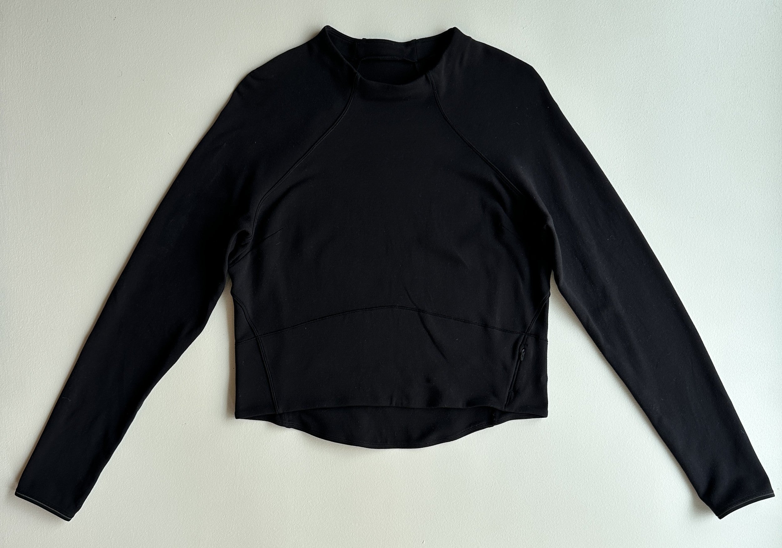 Cropped Running Sweatshirt Extra Insulation in Black — preloved Lululemon