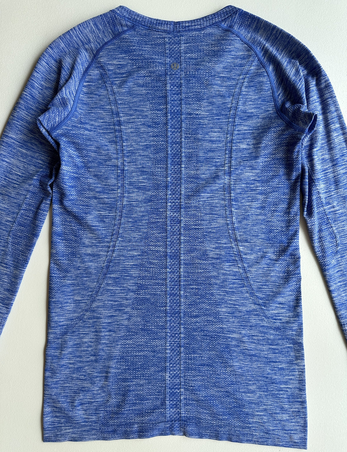 Swiftly Tech Long Sleeve Shirt in Indian Ocean — preloved Lululemon