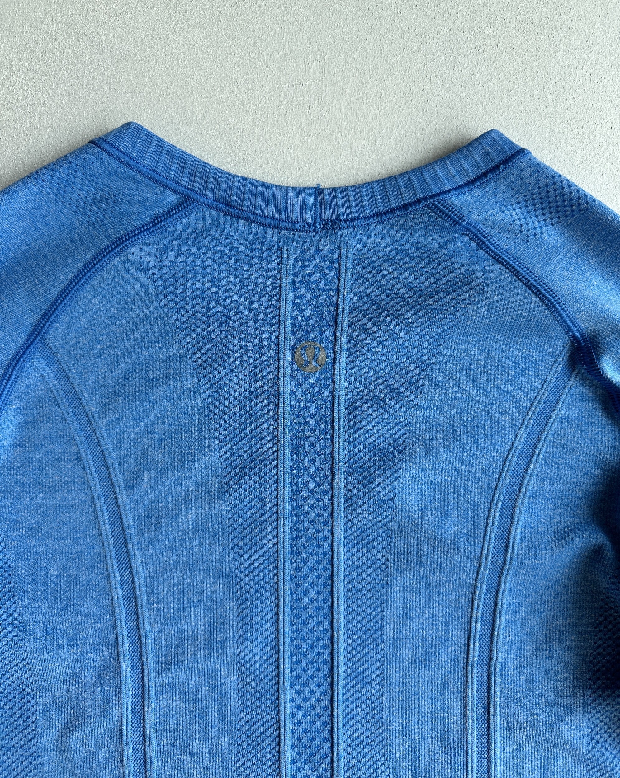 Swiftly Tech Long Sleeve Shirt in Heathered Cornflower — preloved Lululemon