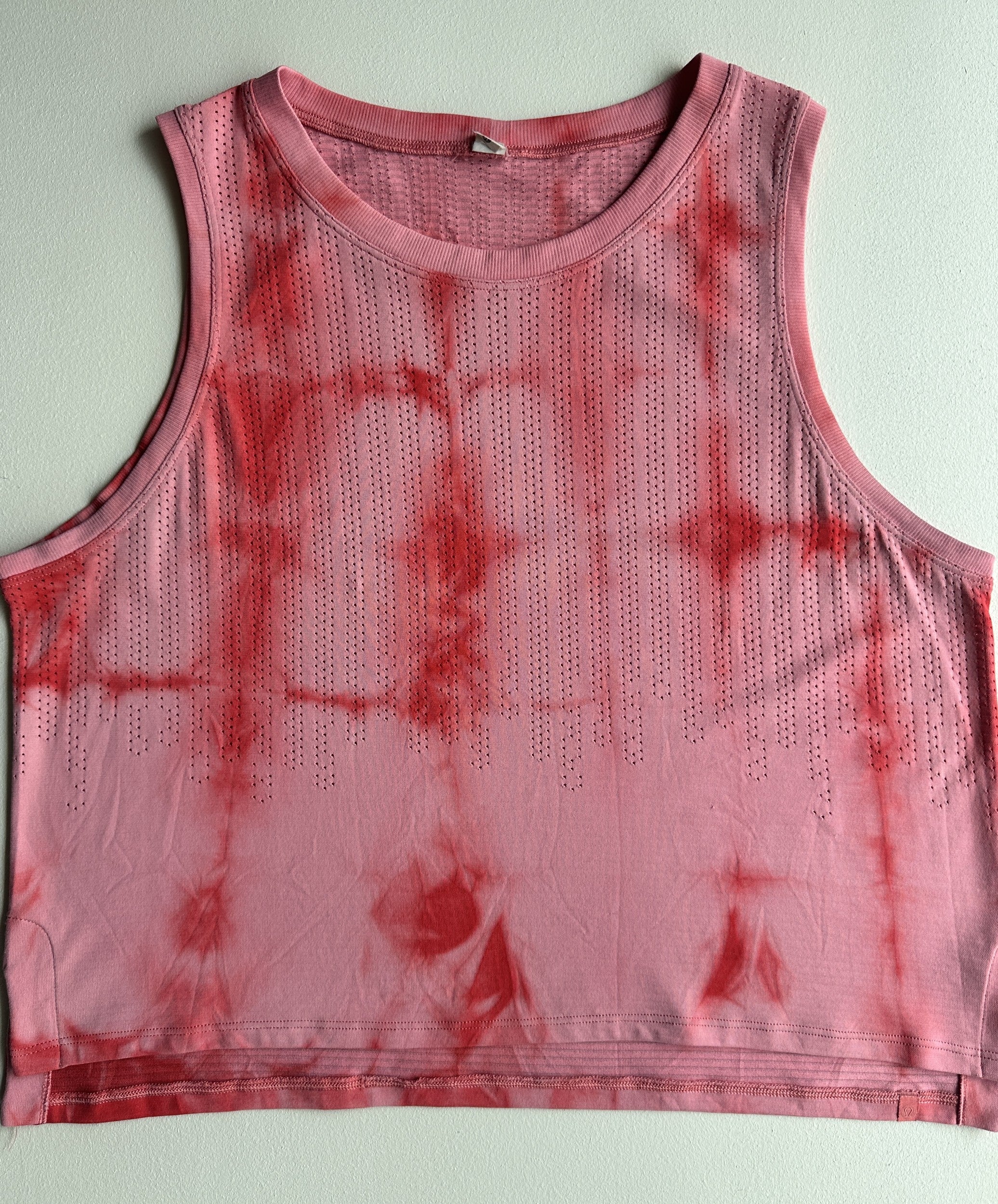 Train to be Tank Top in Rain Stripe Marble Dye Raspberry — preloved Lululemon