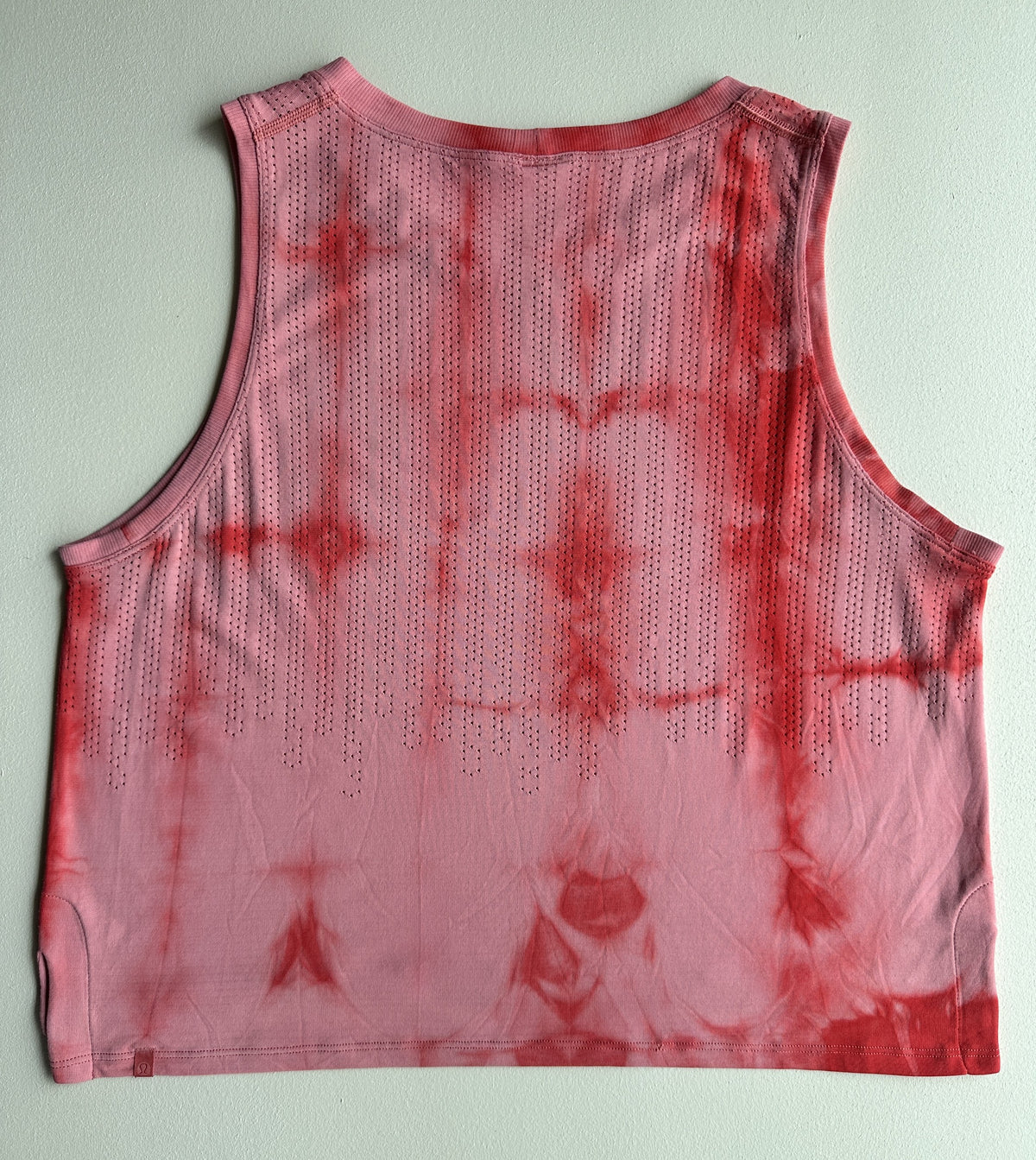 Train to be Tank Top in Rain Stripe Marble Dye Raspberry — preloved Lululemon
