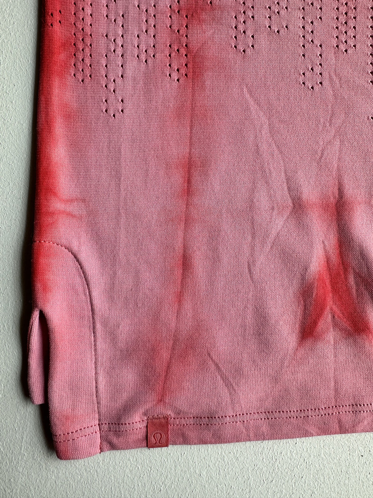 Train to be Tank Top in Rain Stripe Marble Dye Raspberry — preloved Lululemon