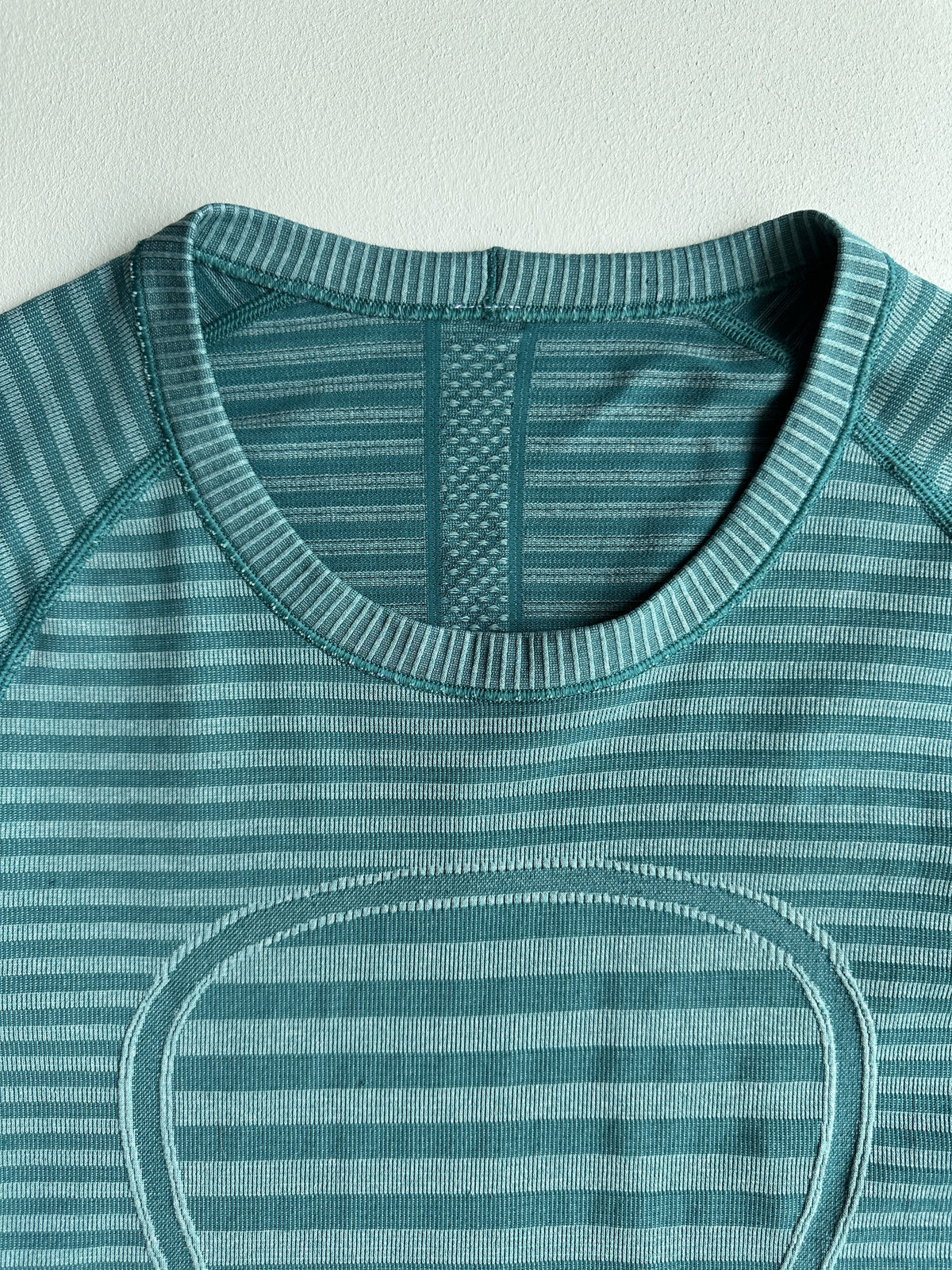 Swiftly Tech Long Sleeve Crew in Heathered Forage Teal — preloved Lululemon