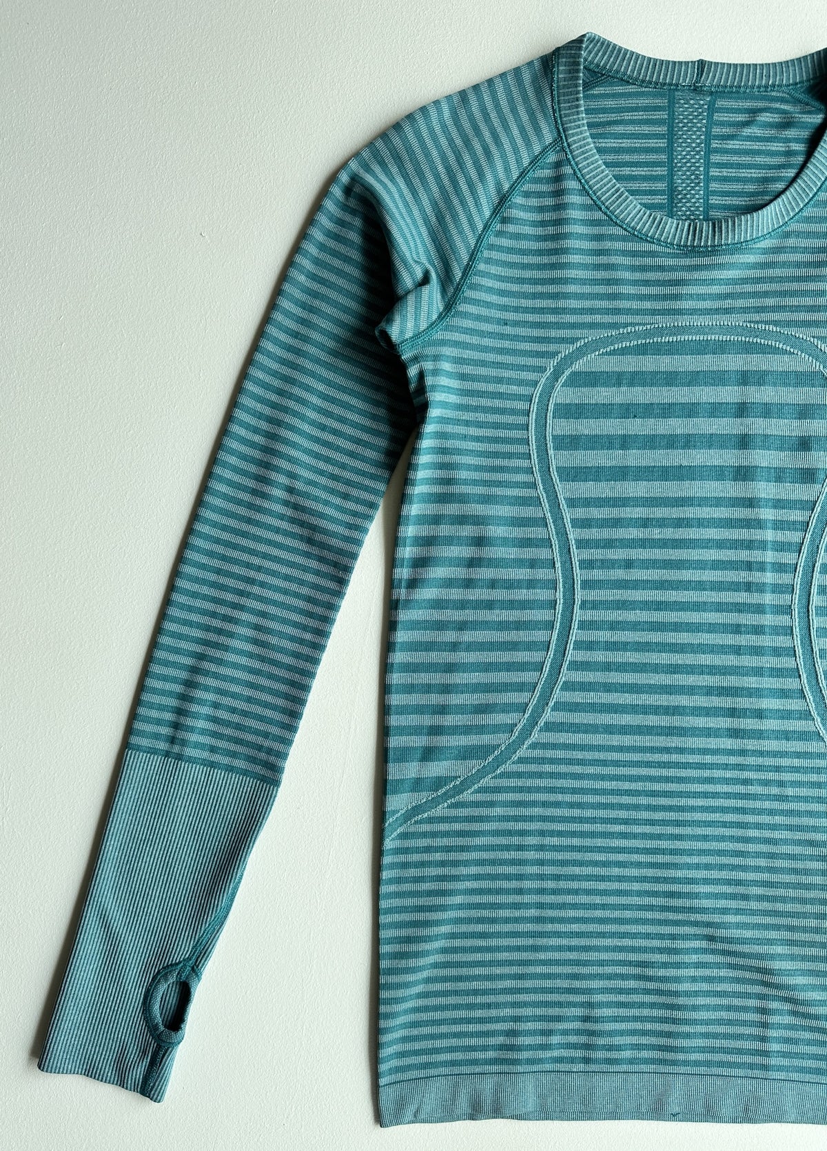 Swiftly Tech Long Sleeve Crew in Heathered Forage Teal — preloved Lululemon