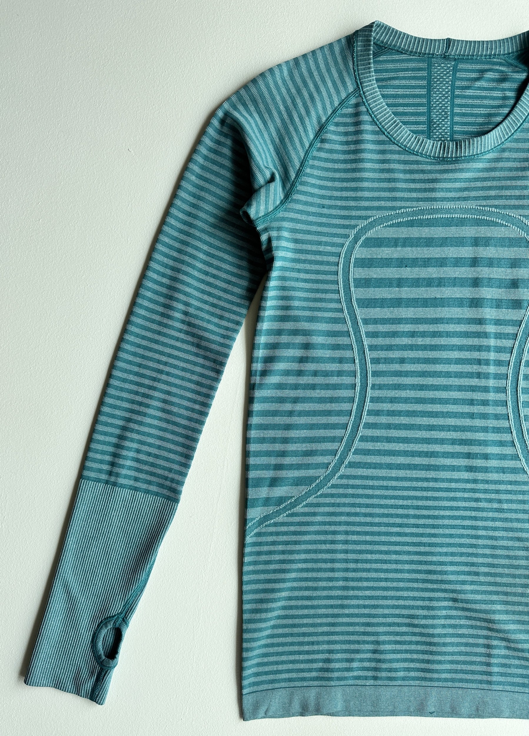 Swiftly Tech Long Sleeve Crew in Heathered Forage Teal — preloved Lululemon