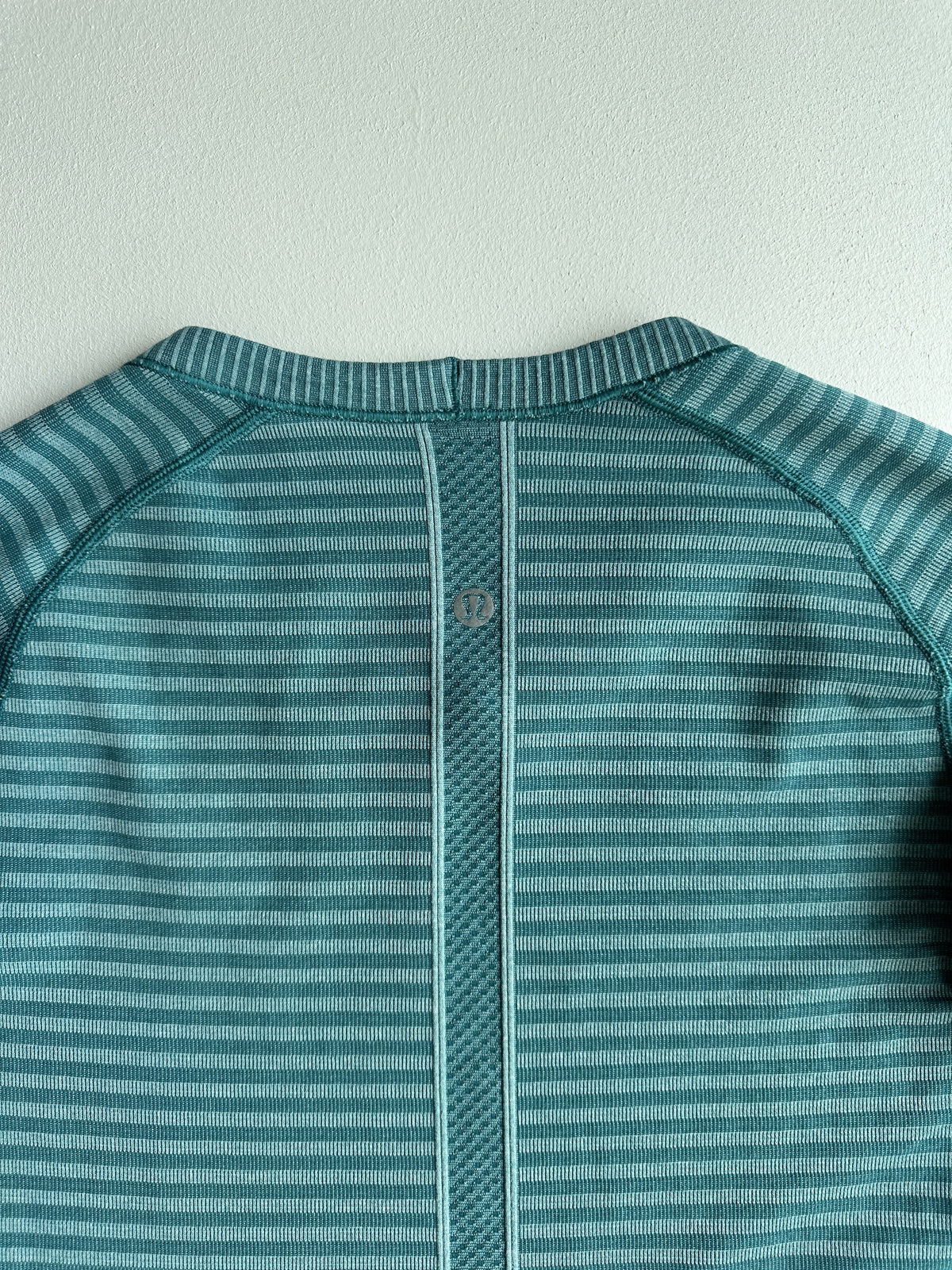 Swiftly Tech Long Sleeve Crew in Heathered Forage Teal — preloved Lululemon
