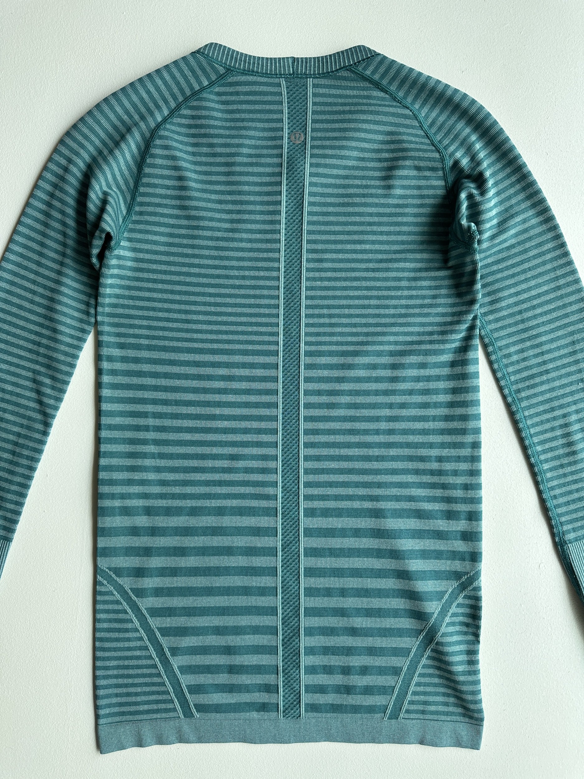 Swiftly Tech Long Sleeve Crew in Heathered Forage Teal — preloved Lululemon